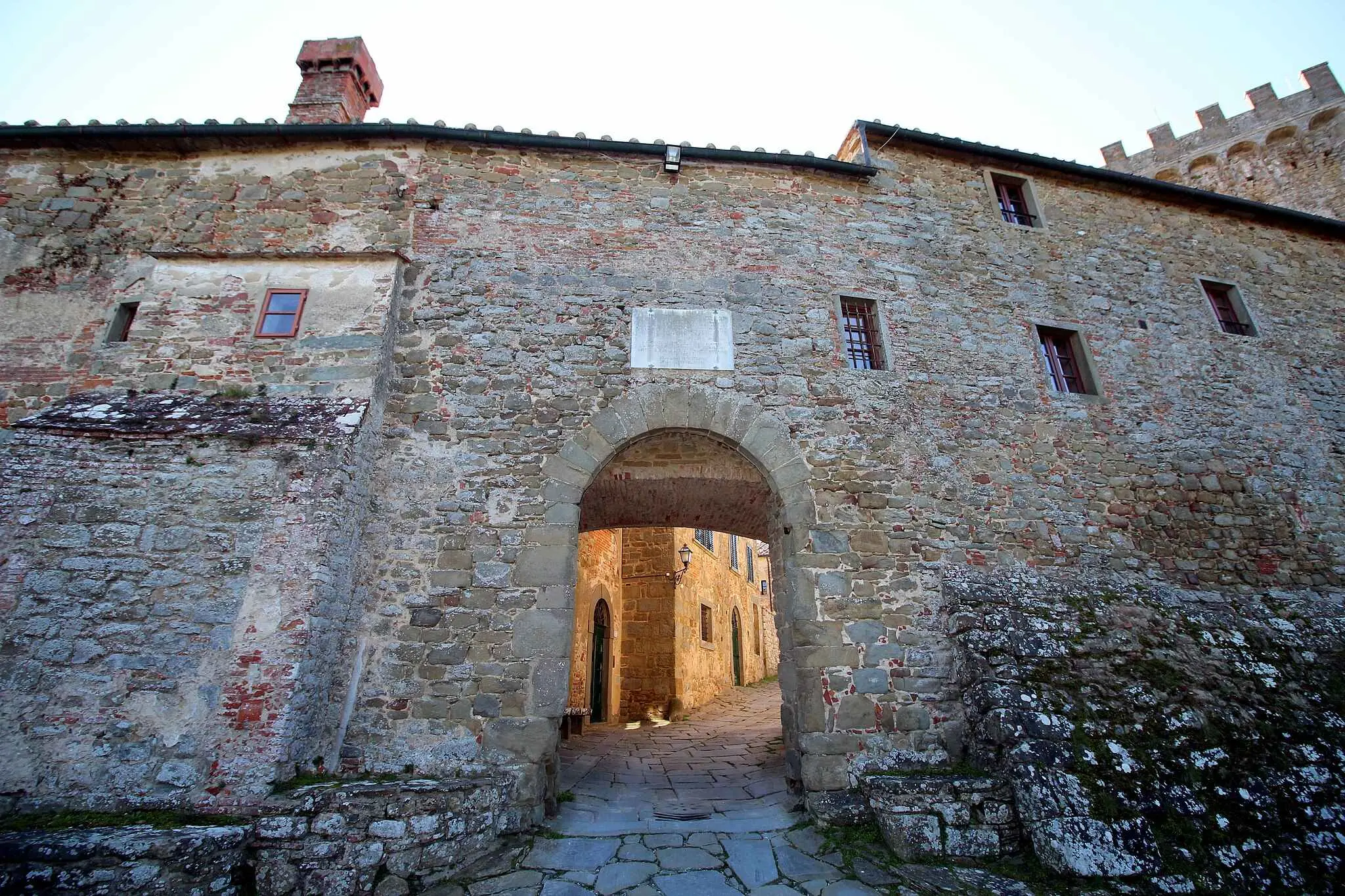 Castello di Gargonza, dvorac Gargonza, Guicciardini Corsi Salviati, Dante Alighieri, Lotteringhi della Stufa, Povijest dvorca Gargonza, cijene dvorca Gargonza, Castello Gargonza, grof od Gargonze, restoran Castello di Gargonza, restoran Gargonza, restoran dvorca Gargonza, dvorac Gargonza wikipedija, italija dvorci, toskana dvorci, što vidjeti u toskani, toskana utvrde, Castello di Gargonza, Gargonza Castle, Guicciardini Corsi Salviati, Dante Alighieri, Lotteringhi della Stufa, History of Gargonza Castle, Gargonza Castle Prices, Castello Gargonza, Count of Gargonza, Castello di Gargonza Restaurant, Gargonza Restaurant, Gargonza Castle Restaurant, Gargonza Castle Wikipedia, Italy Castles, Tuscany Castles, What to See in Tuscany, Tuscany Fortresses,
