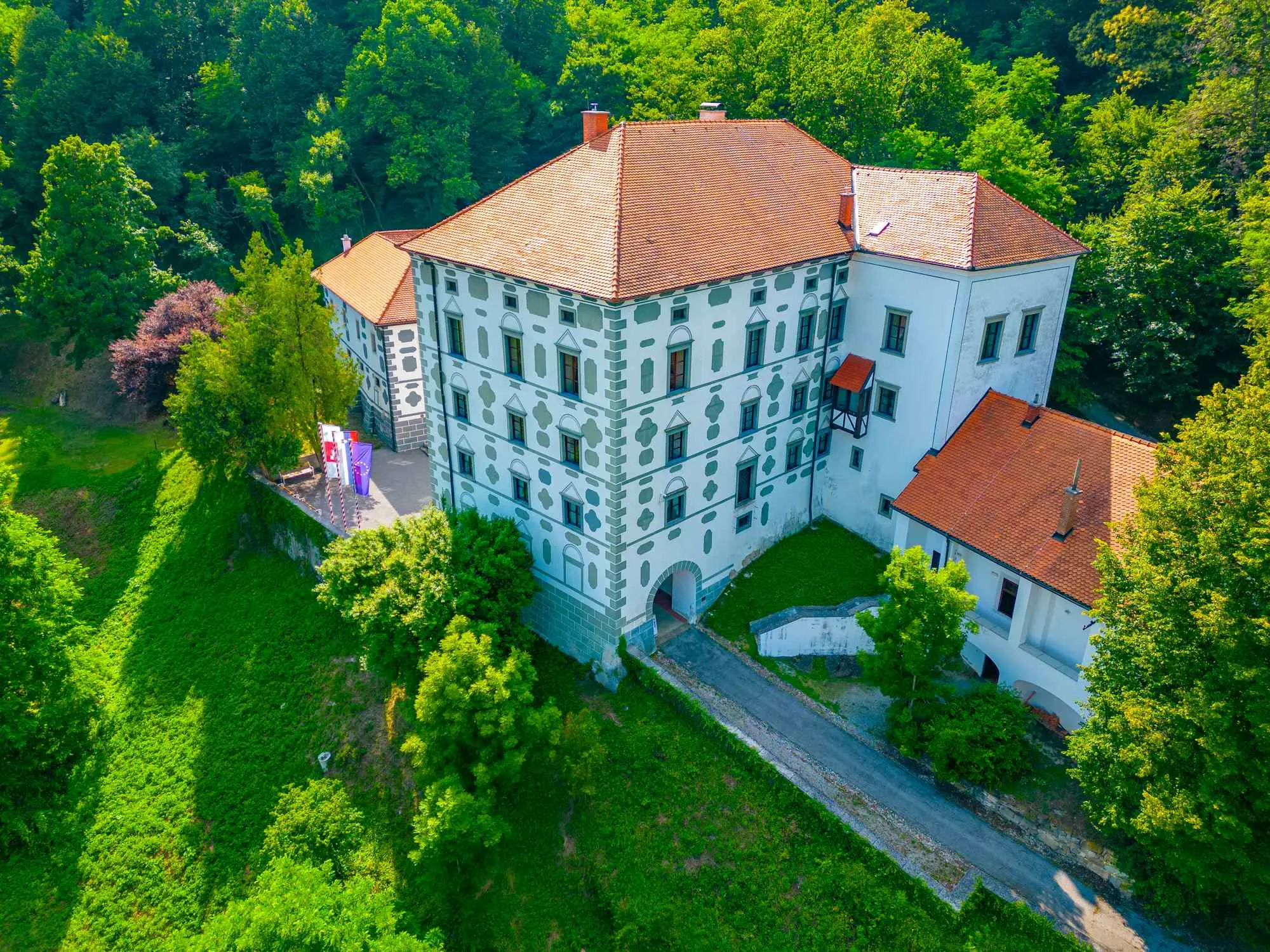 Rogatec, Dvorac Strmol, Hum na Sutli, Jakob Strmolski, Cerklje na Gorenjskem, Muzej na otvorenom Rogatec, rijeka Sutla, Dvorec Strmol Rogatec, Dvorac Strmol Rogatec, Grad Strmol, dvorac Rogatec, Rogatec, Strmol Castle, Hum na Sutla, Jakob Strmolski, Cerklje na Gorenjskem, Rogatec Open Air Museum, Sutla River, Strmol Castle Rogatec, Strmol Castle Rogatec, Strmol Town, Rogatec Castle,