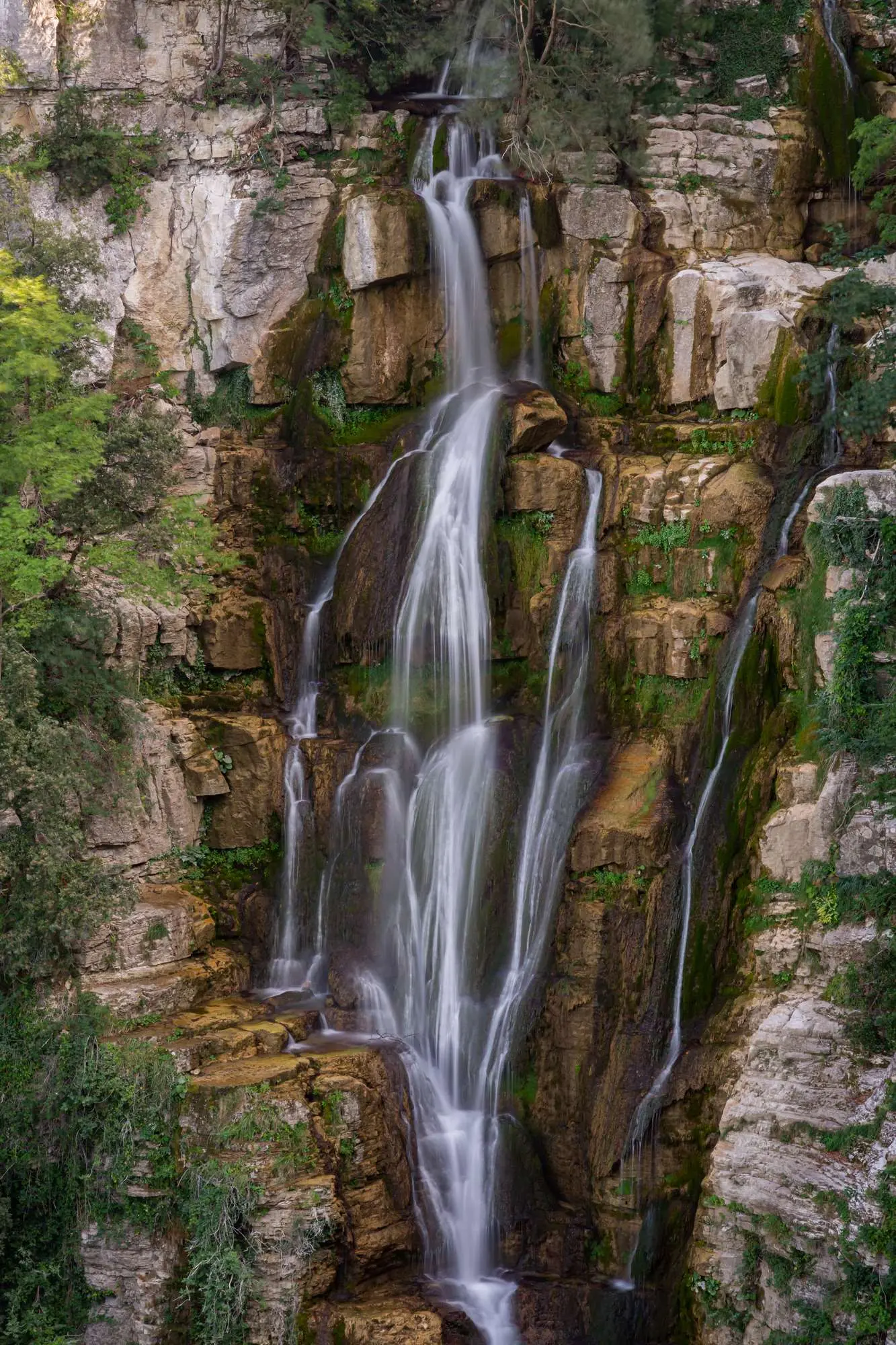 vodopadi Verde, Cascate del Verde, Abruzzo, prirodni regionalni rezervat Verde, vodopad Verde, najviši prirodni vodopad u Apeninima, najviši prirodni vodopad Italija, najviši vodopad u Italiji, italija vodopadi, najljepši vodopadi u italiji, Borrello, rijeka Sangro, dolina rijeke Sangro, WWF oaza, WWF, prirodni rezervat italija, Verde waterfalls, Cascate del Verde, Abruzzo, Verde regional nature reserve, Verde waterfall, highest natural waterfall in the Apennines, highest natural waterfall Italy, highest waterfall in Italy, Italy waterfalls, most beautiful waterfalls in Italy, Borrello, Sangro river, Sangro river valley, WWF oasis, WWF, nature reserve Italy,