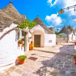 Palmanova, Italija, Alberobello, Civita di Bagnoregio, grad trullija, Apulija, kuće sa stožastim krovovima, trulli kuće, Rione Monti, Aia Piccola, Trullo Sovrano, Alberobello atrakcije, crkva sv. Antuna Alberobello, Alberobello muzej,  Palmanova, Italy, Alberobello, Civita di Bagnoregio, city of trulli, Apulia, houses with conical roofs, trulli houses, Rione Monti, Aia Piccola, Trullo Sovrano, Alberobello attractions, church of St. Anthony Alberobello, Alberobello museum,