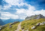 Julijske Alpe, Europa, planinski lanac, najviši vrh Julijskih Alpa, najviši vrh Slovenija, Triglav, Škrlatica, kraljica slovenskih planina, Mangart, Jalovec, najljepša planina Julijskih Alpa, najljepš vrhovi Julijskih Alpa, Razor, Prisojnik, Ajdovska deklica, Krn, Soča, dolina Soče, Jôf Fuart, Jôf di Montasio, Bohinjsko jezero, slap Savica, Krnsko jezero, najveće planinsko jezero u Sloveniji, jezero Zelenci, slap Peričnik, Zlatorog,  Julian Alps, Europe, mountain range, the highest peak of the Julian Alps, the highest peak Slovenia, Triglav, Škrlatica, the queen of the Slovenian mountains, Mangart, Jalovec, the most beautiful mountain of the Julian Alps, the most beautiful peaks of the Julian Alps, Razor, Prisojnik, Ajdovska deklica, Krn, Soča, Soča valley, Jôf Fuart, Jôf di Montasio, Bohinj lake, Savica waterfall, Krnsko lake, the largest mountain lake in Slovenia, Zelenci lake, waterfall Peričnik, Golden Horn,
