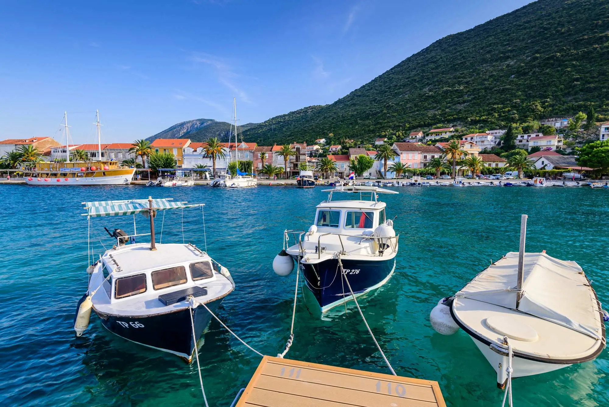 otok Sveti Andrija, Murter, otok Vis, Modra Špilja, Brusnik, Mali Lošinj, Lastovsko otočje, Lastovo, Park prirode Lastovsko otočje, Slanice, plaža Slanice, Nacionalni park Kornati, Veli Lošinj, plaža Stiniva, Trpanj, Pelješac, uvala Blace, Dugi otok, Tisno, Vrgada, Iž, island of Sveti Andrija, Murter, island of Vis, Modra Špilja, Brusnik, Mali Lošinj, Lastovo archipelago, Lastovo, Lastovo archipelago Nature Park, Slanice, Slanice beach, Kornati National Park, Veli Lošinj, Stiniva beach, Trpanj, Pelješac, Blace bay, Dugi otok, Tisno, Vrgada, Iž,
