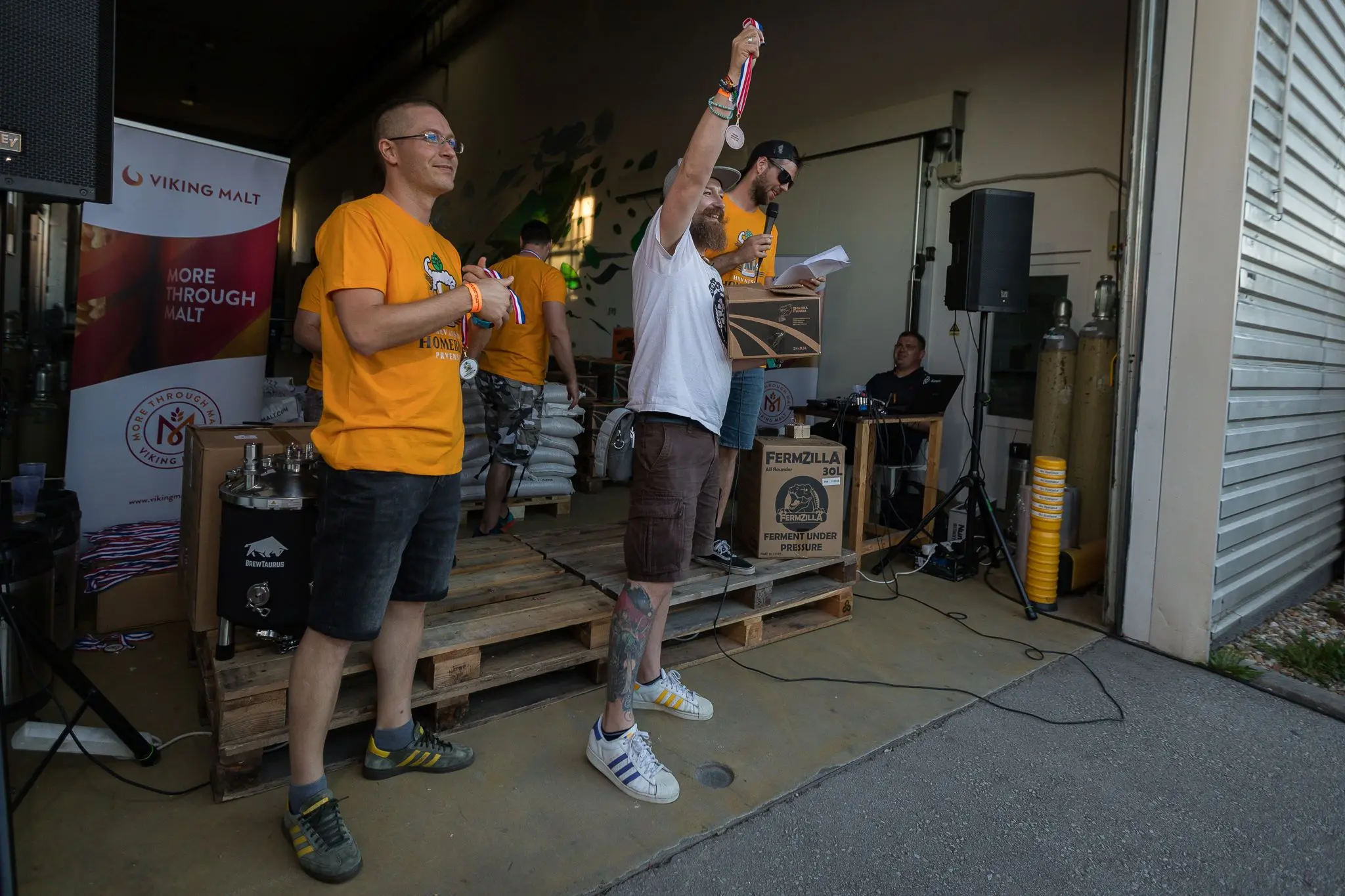 Zmajska pivovara, Zagreb, Pivari Grada Zagreba, 12. Hrvatsko Homebrew Prvenstvo, Dalibor Antunović, U početku bijaše pivo, Best of Show,Beer festival, Beer festival Zagreb, homebrew prvenstvo, Zagreb pivo, festival piva, kućno pivarstvo, Zmajska pivovara, hrvatsko pivo, craft pivo, pivski festival, beer pong, Šankatak kviz,Zmajska pivovara, Zagreb, Breweries of the City of Zagreb, 12th Croatian Homebrew Championship, Dalibor Antunović, In the beginning there was beer, Best of Show, Beer festival, Beer festival Zagreb, homebrew championship, Zagreb beer, beer festival, home brewing, Zmajska pivovara, Croatian beer, craft beer, beer festival, beer pong, Šankatak quiz,
