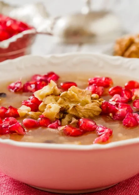 hašure, ashure, hašure recept, ashure recept, recept za hašure, recept za ashure, albanski deserti, deserti u Albaniji, tradicionalni desert, povijesni desert, albanska kuhinja, desert iz Albanije, slastice iz Albanije, albanske slastice, albanski recepti, albanski kolači, albanski specijaliteti, slatki recepti Albanija, farro recept, smokve desert, orasi desert, noah’s pudding, turski utjecaj u Albaniji, osmanska kuhinja, balkan deserti, balkanska kuhinja, hashur, ashura, hashur recipe, ashura recipe, hashur recipe, ashura recipe, albanian desserts, desserts in albania, traditional dessert, historical dessert, albanian cuisine, dessert from albania, desserts from albania, albanian desserts, albanian recipes, albanian cakes, albanian specialties, sweet recipes albania, farro recipe, fig dessert, walnut dessert, noah's pudding, turkish influence in albania, ottoman cuisine, balkan desserts, balkan cuisine,