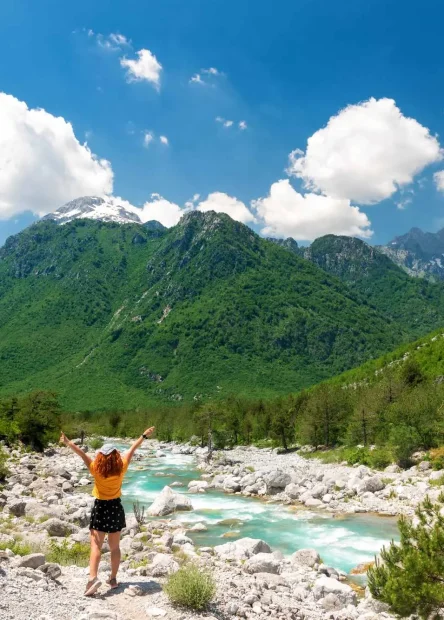 Valbona, rijeka Valbona, dolina rijeke Valbona, dolina Valbone, Nacionalni park Valbona, Prokletije, Fierze, Valbona Theth planinarska staza, prijevoj Valbona Pass, mlin Mulliri i Vjetër i Valbonës, stari mlin Valbona, Dragobi, Liqeni i Xhemës, albanske Alpe, planinarenje Albanija, priroda Albanija, Mulliri i Vjetër, jezero Xhemës, Valbonë Theth staza, Valbona, Valbona river, Valbona river valley, Valbona valley, Valbona National Park, Prokletije, Fierze, Valbona Theth hiking trail, Valbona Pass, Mulliri and Vjetër i Valbonës, Valbona old mill, Dragobi, Liqeni and Xhemës, Albanian Alps, Albania hiking, Albania nature, Mulliri and Vjetër, Xhemës lake, Valbonë Theth trail,