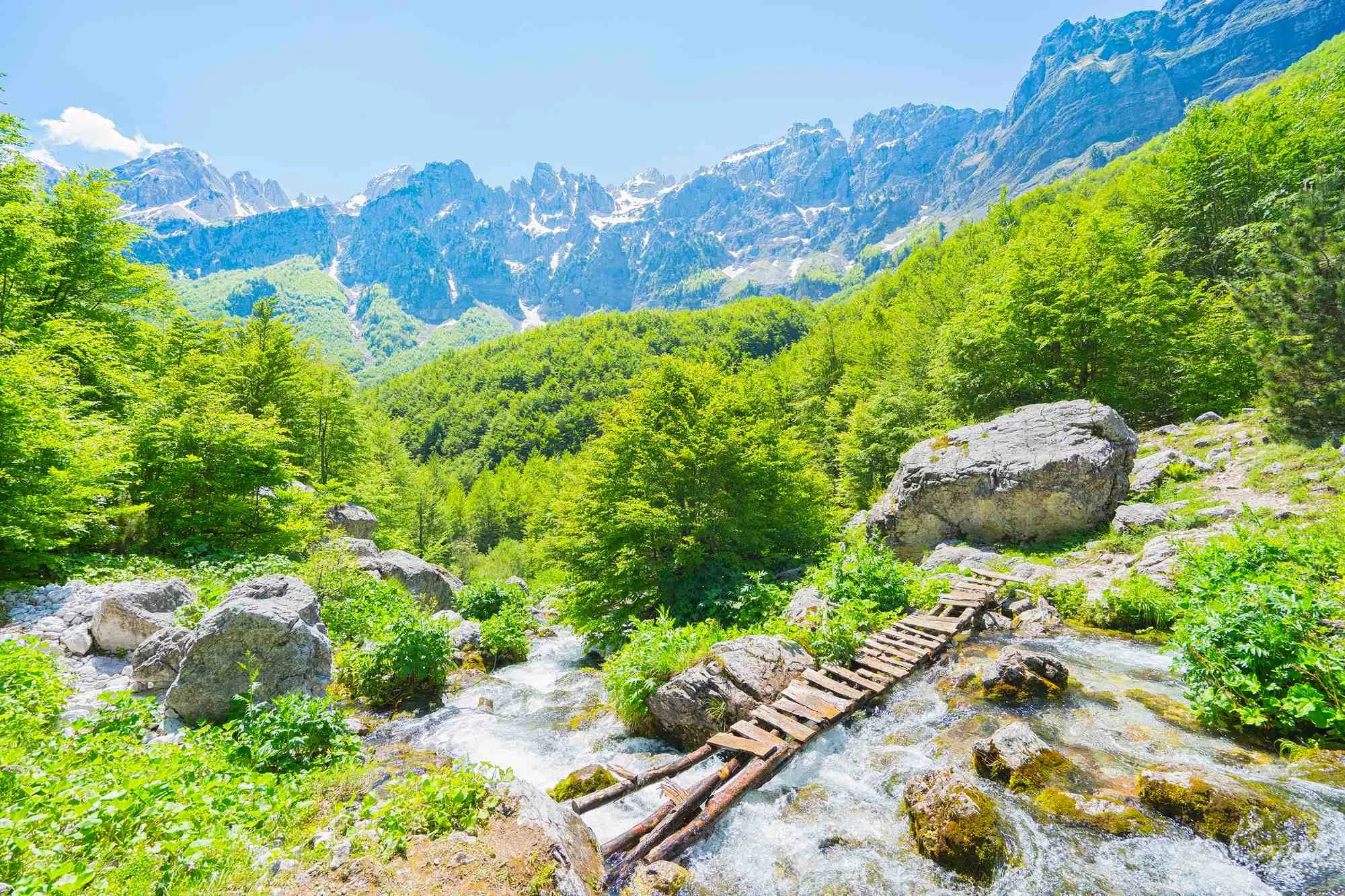 Valbona, rijeka Valbona, dolina rijeke Valbona, dolina Valbone, Nacionalni park Valbona, Prokletije, Fierze, Valbona Theth planinarska staza, prijevoj Valbona Pass, mlin Mulliri i Vjetër i Valbonës, stari mlin Valbona, Dragobi, Liqeni i Xhemës, albanske Alpe, planinarenje Albanija, priroda Albanija, Mulliri i Vjetër, jezero Xhemës, Valbonë Theth staza, Valbona, Valbona river, Valbona river valley, Valbona valley, Valbona National Park, Prokletije, Fierze, Valbona Theth hiking trail, Valbona Pass, Mulliri and Vjetër i Valbonës, Valbona old mill, Dragobi, Liqeni and Xhemës, Albanian Alps, Albania hiking, Albania nature, Mulliri and Vjetër, Xhemës lake, Valbonë Theth trail,