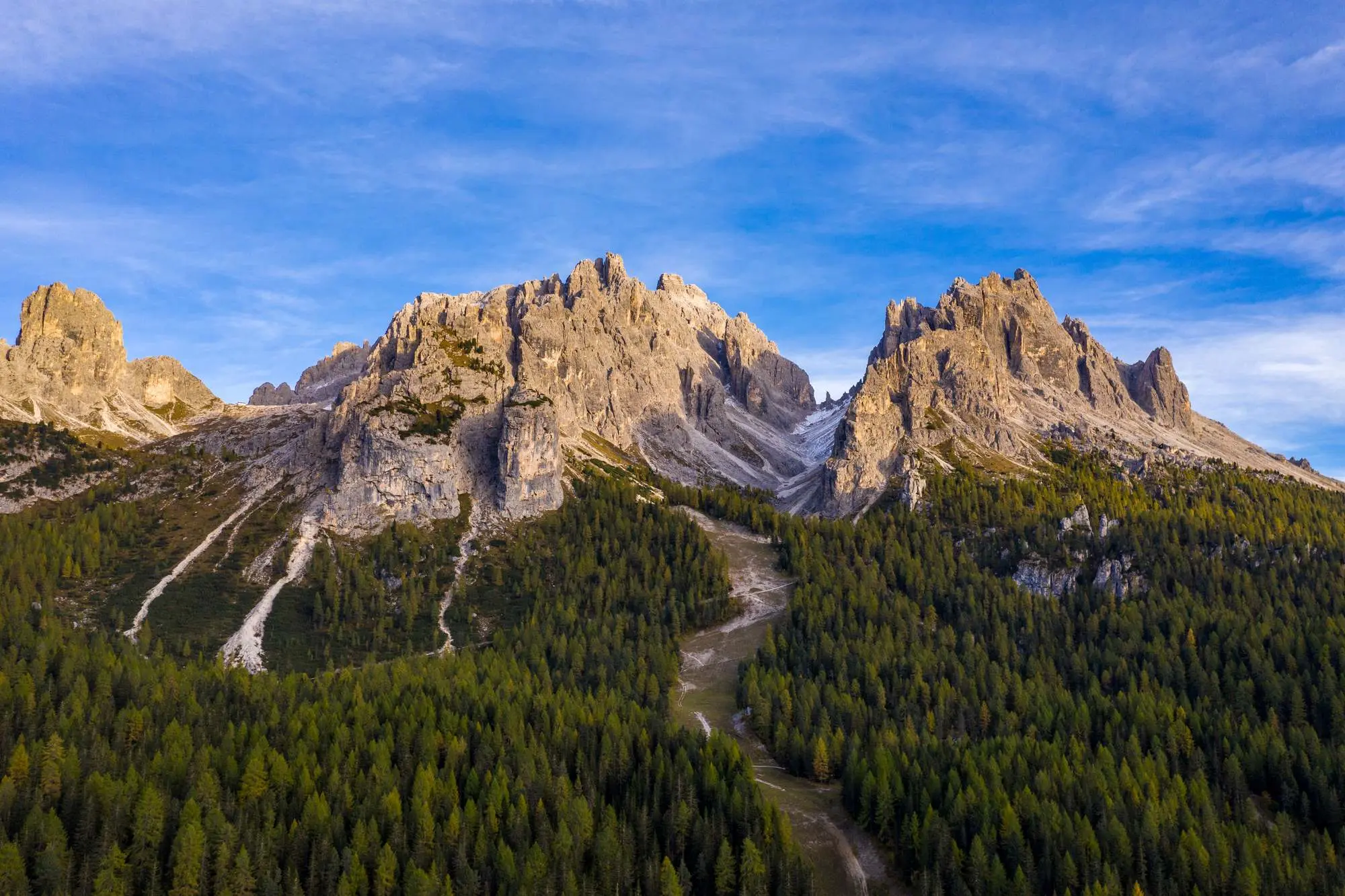 nacionalni parkovi Italija, prirodni parkovi Italija, popis nacionalnih parkova Italije, površina nacionalnih parkova Italija, regije nacionalnih parkova Italija, talijanski nacionalni parkovi, prirodne ljepote Italije, UNESCO parkovi Italija, zaštita prirode Italija, Gran Paradiso park, Pollino nacionalni park, Cinque Terre park, najljepši parkovi Italije, Abruzzo National Park, Alta Murgia National Park, Appennino Lucano National Park, Arcipelago di La Maddalena National Park, Arcipelago Toscano National Park, Asinara National Park, Aspromonte National Park, Cilento National Park, Cinque Terre National Park, Dolomiti Bellunesi National Park, Foreste Casentinesi National Park, Gargano National Park, Gran Paradiso National Park, prvi nacionalni park Italije, nacionalni park Italije, nacionalni parkovi Italija, Gran Sasso e Monti della Laga National Park, Maiella National Park, Monti Sibillini National Park, Pollino National Park, Sila National Park, Stelvio National Park, Val Grande National Park, Vesuvio National Park, Pantelleria National Park, Porto Conte National Park, Isola di Pantelleria National Park, Dell'Appennino Tosco-Emiliano National Park, Nacionalni parkovi u Italiji, national parks Italy, natural parks Italy, list of national parks Italy, area of ​​national parks Italy, regions of national parks Italy, Italian national parks, natural beauties of Italy, UNESCO parks Italy, nature protection Italy, Gran Paradiso Park, Pollino National Park, Cinque Terre Park, the most beautiful parks in Italy, Abruzzo National Park, Alta Murgia National Park, Appennino Lucano National Park, Arcipelago di La Maddalena National Park, Arcipelago Toscano National Park, Asinara National Park, Aspromonte National Park, Cilento National Park, Cinque Terre National Park, Dolomiti Bellunesi National Park, Foreste Casentinesi National Park, Gargano National Park, Gran Paradiso National Park, the first national park in Italy, national park in Italy, national parks Italy, Gran Sasso e Monti della Laga National Park, Maiella National Park, Monti Sibillini National Park, Pollino National Park, Sila National Park, Stelvio National Park, Val Grande National Park, Vesuvio National Park, Pantelleria National Park, Porto Conte National Park, Isola di Pantelleria National Park, Dell'Appennino Tosco-Emiliano National Park, National Parks in Italy,