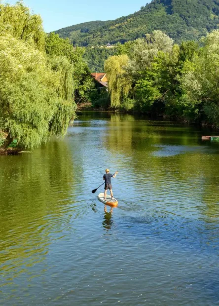 Kostanjevica na Krki, rijeka Krka, najmanji grad u Sloveniji, Cistercitski samostan Kostanjevica, Galerija Božidar Jakac, Forma Viva, park skulptura, Kostanjeviška jama, Dolenjska, Dolenjska vina, cviček, vinarija Jelenič, Krakovske šume, Gorjanci, slovenska Venecija, grad na otoku, izlet Slovenija, Kostanjevica na Krka, Krka river, the smallest town in Slovenia, Cistercian monastery Kostanjevica, Božidar Jakac Gallery, Forma Viva, sculpture park, Kostanjeviška cave, Dolenjska, Dolenjska wines, cviček, Jelenič winery, Gorjanci, Slovenian Venice, city on an island, excursion Slovenia, Gorjanci, Krakovski gozd, Lower Carniola, Dolenjska region, Kostanjevica Cave
