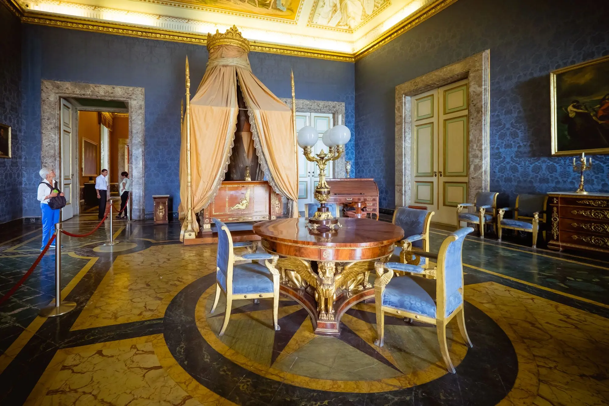 Reggia di Caserta, kraljevska palača Caserta, palača Caserta, najveća kraljevska rezidencija, kraljevska rezidencija, Kampanija, Napulj, Bourbon, dinastija Bourbon, Karlo III. Bourbon, Luigi Vanvitelli, akvadukt Carolino, talijanske palače, barokna arhitektura Italija, Versailles Italija, povijest Caserte, UNESCO palača,Reggia di Caserta, Royal Palace of Caserta, Palace of Caserta, largest royal residence, royal residence, Campania, Naples, Bourbon, Bourbon dynasty, Charles III of Bourbon, Luigi Vanvitelli, Carolino aqueduct, Italian palaces, Baroque architecture Italy, Versailles Italy, history of Caserta, UNESCO palace,