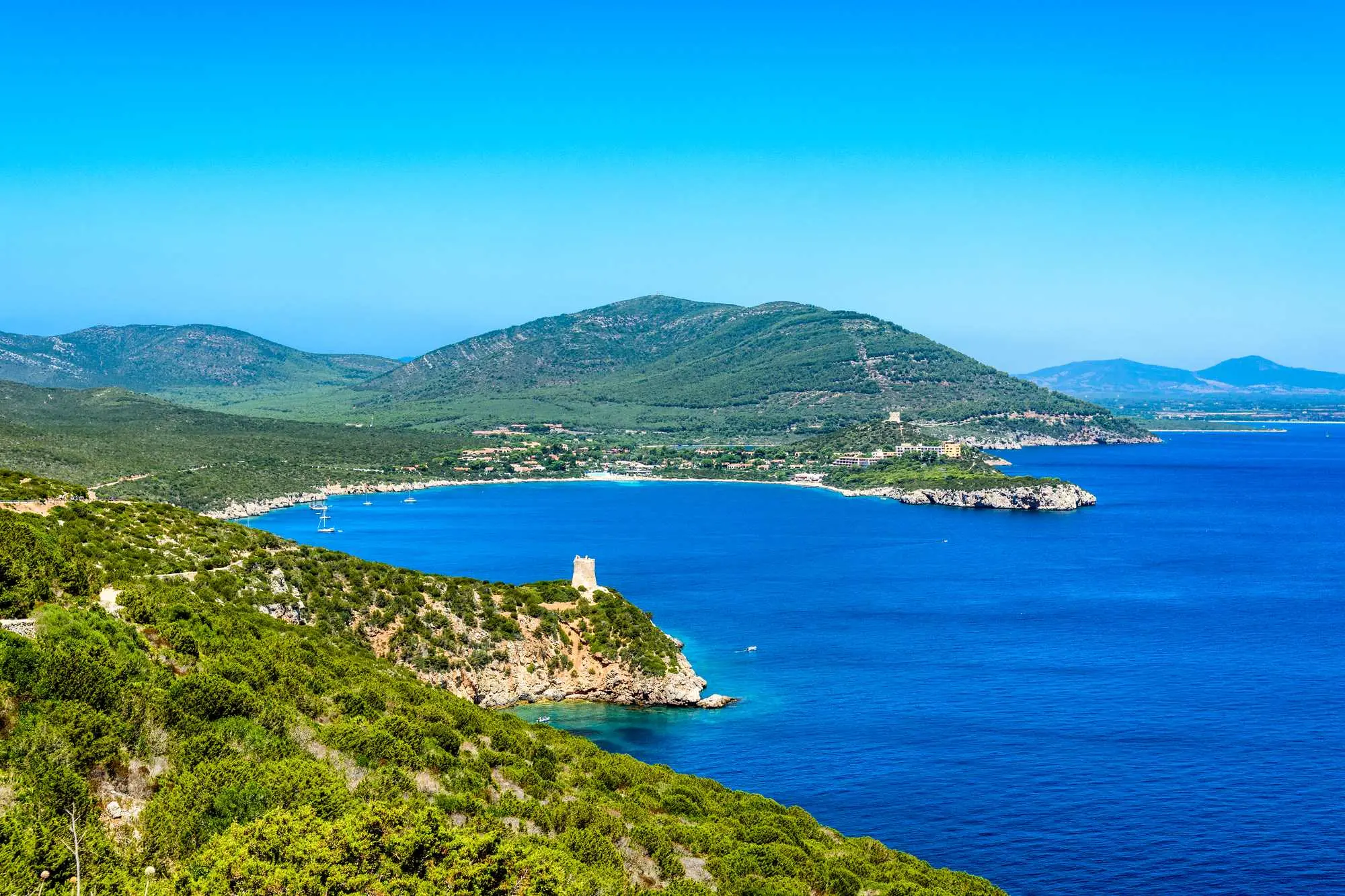 nacionalni parkovi Italija, prirodni parkovi Italija, popis nacionalnih parkova Italije, površina nacionalnih parkova Italija, regije nacionalnih parkova Italija, talijanski nacionalni parkovi, prirodne ljepote Italije, UNESCO parkovi Italija, zaštita prirode Italija, Gran Paradiso park, Pollino nacionalni park, Cinque Terre park, najljepši parkovi Italije, Abruzzo National Park, Alta Murgia National Park, Appennino Lucano National Park, Arcipelago di La Maddalena National Park, Arcipelago Toscano National Park, Asinara National Park, Aspromonte National Park, Cilento National Park, Cinque Terre National Park, Dolomiti Bellunesi National Park, Foreste Casentinesi National Park, Gargano National Park, Gran Paradiso National Park, prvi nacionalni park Italije, nacionalni park Italije, nacionalni parkovi Italija, Gran Sasso e Monti della Laga National Park, Maiella National Park, Monti Sibillini National Park, Pollino National Park, Sila National Park, Stelvio National Park, Val Grande National Park, Vesuvio National Park, Pantelleria National Park, Porto Conte National Park, Isola di Pantelleria National Park, Dell'Appennino Tosco-Emiliano National Park, Nacionalni parkovi u Italiji, national parks Italy, natural parks Italy, list of national parks Italy, area of ​​national parks Italy, regions of national parks Italy, Italian national parks, natural beauties of Italy, UNESCO parks Italy, nature protection Italy, Gran Paradiso Park, Pollino National Park, Cinque Terre Park, the most beautiful parks in Italy, Abruzzo National Park, Alta Murgia National Park, Appennino Lucano National Park, Arcipelago di La Maddalena National Park, Arcipelago Toscano National Park, Asinara National Park, Aspromonte National Park, Cilento National Park, Cinque Terre National Park, Dolomiti Bellunesi National Park, Foreste Casentinesi National Park, Gargano National Park, Gran Paradiso National Park, the first national park in Italy, national park in Italy, national parks Italy, Gran Sasso e Monti della Laga National Park, Maiella National Park, Monti Sibillini National Park, Pollino National Park, Sila National Park, Stelvio National Park, Val Grande National Park, Vesuvio National Park, Pantelleria National Park, Porto Conte National Park, Isola di Pantelleria National Park, Dell'Appennino Tosco-Emiliano National Park, National Parks in Italy,