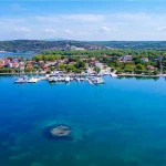 Prukljansko jezero, Prokljansko jezero, Bilice, Šibenik, rijeka Krka, Nacionalni park Krka, Dagnje iz Prukljanskog jezera, Dagnje Prukljansko jezero, otočić Stipanac, slatko slana voda, kriptodepresija, prirodne ljepote Hrvatske, skriveni dragulj, jezera u Dalmaciji, dalmatinska priroda, karta prokljanskog jezera, ribolov na prokljanskom jezeru, plaža na prokljanskom jezeru, aktivnosti na prokljanskom jezeru, jezera hrvatska, jezero krka Prukljansko Lake, Prokljansko Lake, Bilice, Šibenik, Krka River, Krka National Park, Mussels from Prukljansko Lake, Mussels Prukljansko Lake, Stipanac Island, fresh and salty water, cryptodepression, natural beauty of Croatia, hidden gem, lakes in Dalmatia, Dalmatian nature,lake prokljan, Lake Prokljan map, Lake Prokljan fishing, Lake Prokljan beach, Lake Prokljan things to do, lakes croatia, krka lake