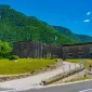 Bovac, Predel, Koritnica, rijeka Koritnice,  tvrđava Kluže, Fort Hermann, Austro-Ugarska Monarhija, Rombon, planina Rombon, Soča, dolina Soče, Tvrđava Kluže, Fort Hermann, dolina Koritnice, Bovec, austro-ugarske utvrde slovenija, vojna povijest Slovenije, planinarenje kod Bovca, kulturna baština u Julijskim Alpama, austro-ugarske utvrde, Kluže bovec, Kluže fort hermann Bovac, Predel, Koritnica, Koritnica river, Kluže fortress, Fort Hermann, Austro-Hungarian Monarchy, Rombon, Rombon mountain, Soča, Soča valley, Kluža fortress, Fort Hermann, Koritnica valley, Bovec, Austro-Hungarian fortifications of Slovenia, military history of Slovenia, hiking near Bovac, cultural heritage in the Julian Alps, Austro-Hungarian forts,Kluže bovec, Kluže fort hermann