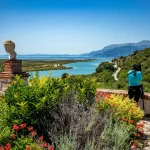 jezero Butrint, nacionalni park Butrint, Albanija, Akropola Butrint, kanal Vivari, Lavlja vrata,dvorac Ali paše Tepelene, Butrint krstionica, Butrinit, Nacionalni park Butrint, Albanija putovanje, dvorac Ali-paše, arheološki lokaliteti Albanija, priroda u Albaniji, rimsko kazalište Butrint, krstionica Butrint, UNESCO Albanija, što vidjeti u Albaniji, Lake Butrint, Butrint National Park, Albania, Butrint Acropolis, Vivari Canal, Lion's Gate, Ali Pasha Tepelene Castle, Butrint Baptistery, Butrint, Butrint National Park, Albania travel, Ali Pasha Castle, archaeological sites Albania, nature in Albania, Butrint Roman Theater, Butrint Baptistery, UNESCO Albania, what to see in Albania,