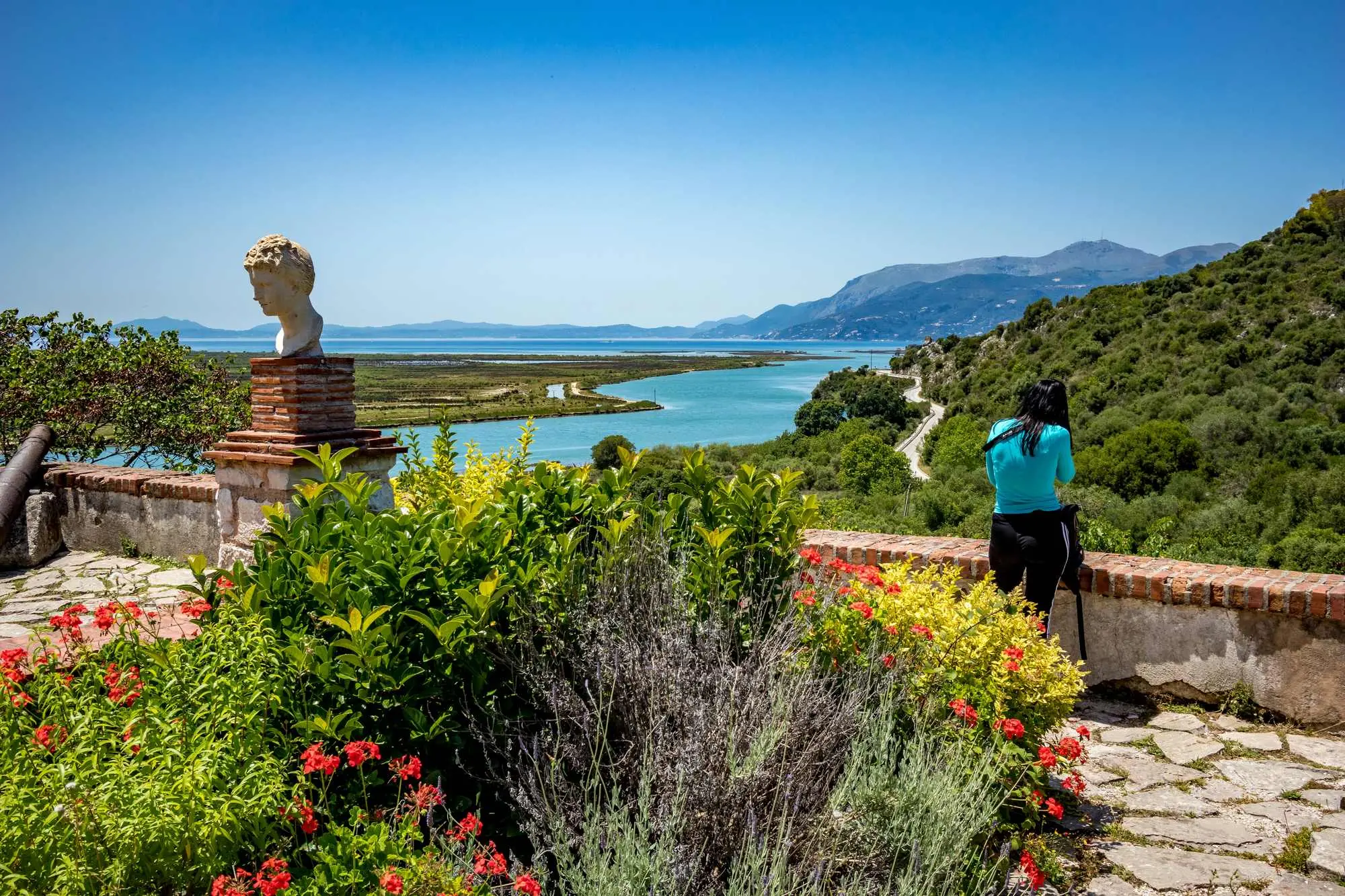 jezero Butrint, nacionalni park Butrint, Albanija, Akropola Butrint, kanal Vivari, Lavlja vrata,dvorac Ali paše Tepelene, Butrint krstionica, Butrinit, Nacionalni park Butrint, Albanija putovanje, dvorac Ali-paše, arheološki lokaliteti Albanija, priroda u Albaniji, rimsko kazalište Butrint, krstionica Butrint, UNESCO Albanija, što vidjeti u Albaniji, Lake Butrint, Butrint National Park, Albania, Butrint Acropolis, Vivari Canal, Lion's Gate, Ali Pasha Tepelene Castle, Butrint Baptistery, Butrint, Butrint National Park, Albania travel, Ali Pasha Castle, archaeological sites Albania, nature in Albania, Butrint Roman Theater, Butrint Baptistery, UNESCO Albania, what to see in Albania,