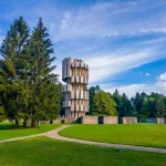 Lisina, najviši vrh Kozare, Kozara, rijeka Una, rijeka Sana, Nacionalni park Kozara, Bitka na Kozari, Kosmat, Kozara legende, Prijedor, Skijalište Kozara, Kozara, planina u Bosni, Nacionalni park Kozara, prirodne ljepote, povijest Kozare, planinarenje, kulturne atrakcije, Bosna i Hercegovina, planina kozara, turizam u Bosni, povijest i kultura Kozare, Lisina, the highest peak of Kozara, Kozara, Una river, Sana river, Kozara National Park, Battle of Kozara, Kosmat, Kozara legends, Prijedor, Ski Resort Kozara, Kozara, mountain in Bosnia, Kozara National Park, natural beauty, history of Kozara, hiking, cultural attractions, Bosnia and Herzegovina, mountain of Kozara, tourism in Bosnia, history and culture of Kozara,