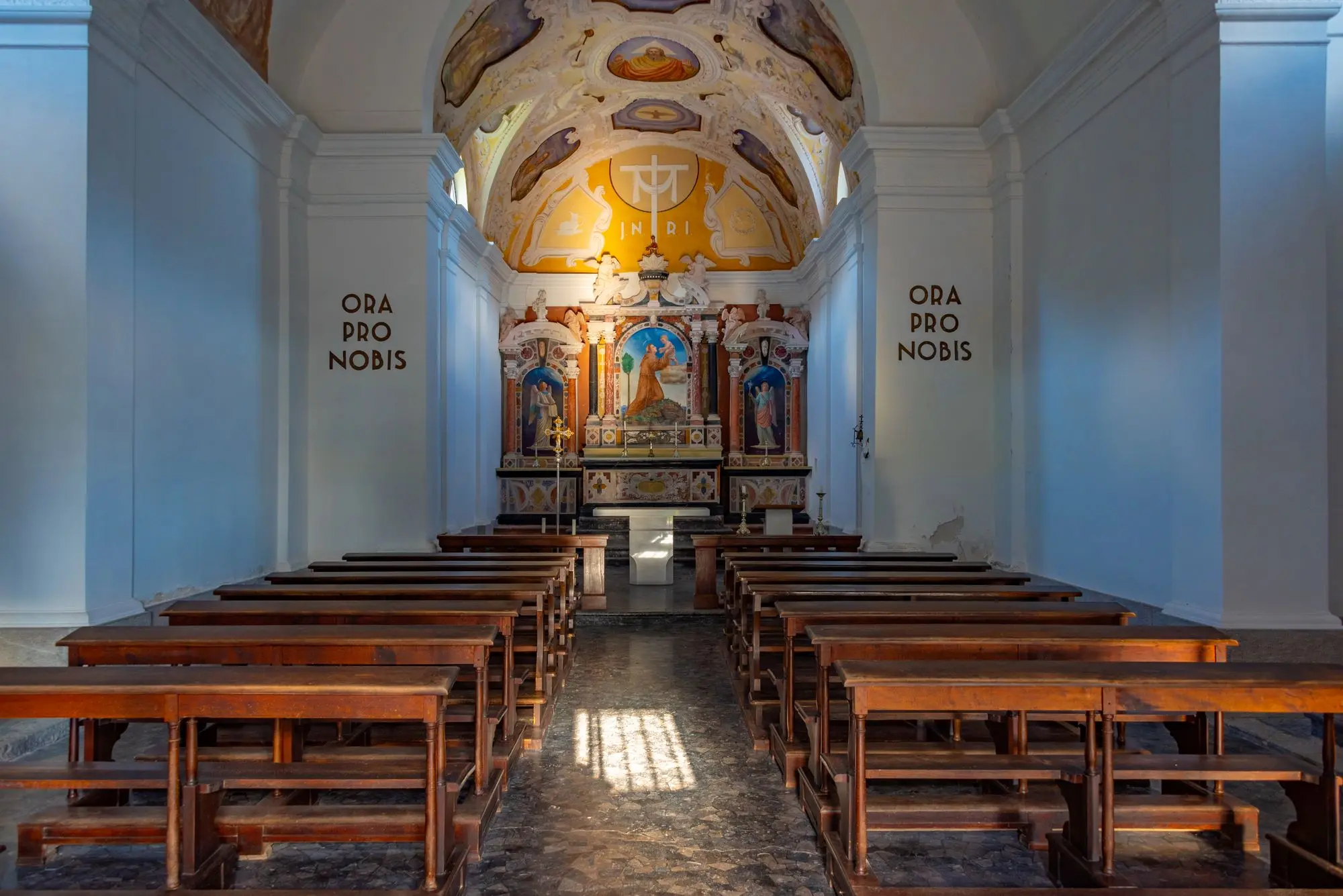 Posočje, Kobarid, rijeka Soča, talijanska kosturnica, crkva sv. Antuna Padovanskog, Bitka kod Kobarida, Bitka kod Caporetta, Kobaridski muzej, Kobarid, talijanska kosturnica, Prvi svjetski rat, Bitka kod Kobarida, Bitka kod Caporetta, crkva sv. Antuna Padovanskog, Soča, ratni spomenici Slovenija, vojna povijest, Posočje, talijanski ossario, monumentalna arhitektura, Kobaridski muzej, Gradič Kobarid, Soča, Kobarid, Soča River, Italian ossuary, Church of St. Anthony of Padua, Battle of Kobarid, Battle of Caporetto, Kobarid Museum, Kobarid, Italian ossuary, World War I, Battle of Kobarid, Battle of Caporetto, Church of St. Anthony of Padua, Soča, war monuments Slovenia, military history, Soča, Italian ossuary, monumental architecture, Kobarid Museum, Gradič Kobarid,Church of St. Anthony, Italian Charnel house, Kobarid memorial
