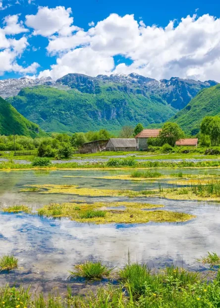 Gusinje, dolina Gusinja, Prokletije, Crna Gora, potok Vruja, rijeka Vermoš, Alipašini izvori, Oko Skakavice, slap Grlje, Ali paši Šabanagaj, Ali paša Gusinjski, izleti Crna Gora, prirodni izvori, voda Crna Gora, izlet u prirodu, sjever Crne Gore,Alipašini izvori wikipedia Gusinje, Gusinja valley, Prokletije, Montenegro, Vruja stream, Vermoš river, Alipasha springs, Oko Skakavica, Grlje waterfall, Ali pasha Šabanagaj, Ali pasha Gusinjski, excursions Montenegro, natural springs, water Montenegro, nature trip, north of Montenegro, Alipasha springs wikipedia, Alipasha springs Montenegro,