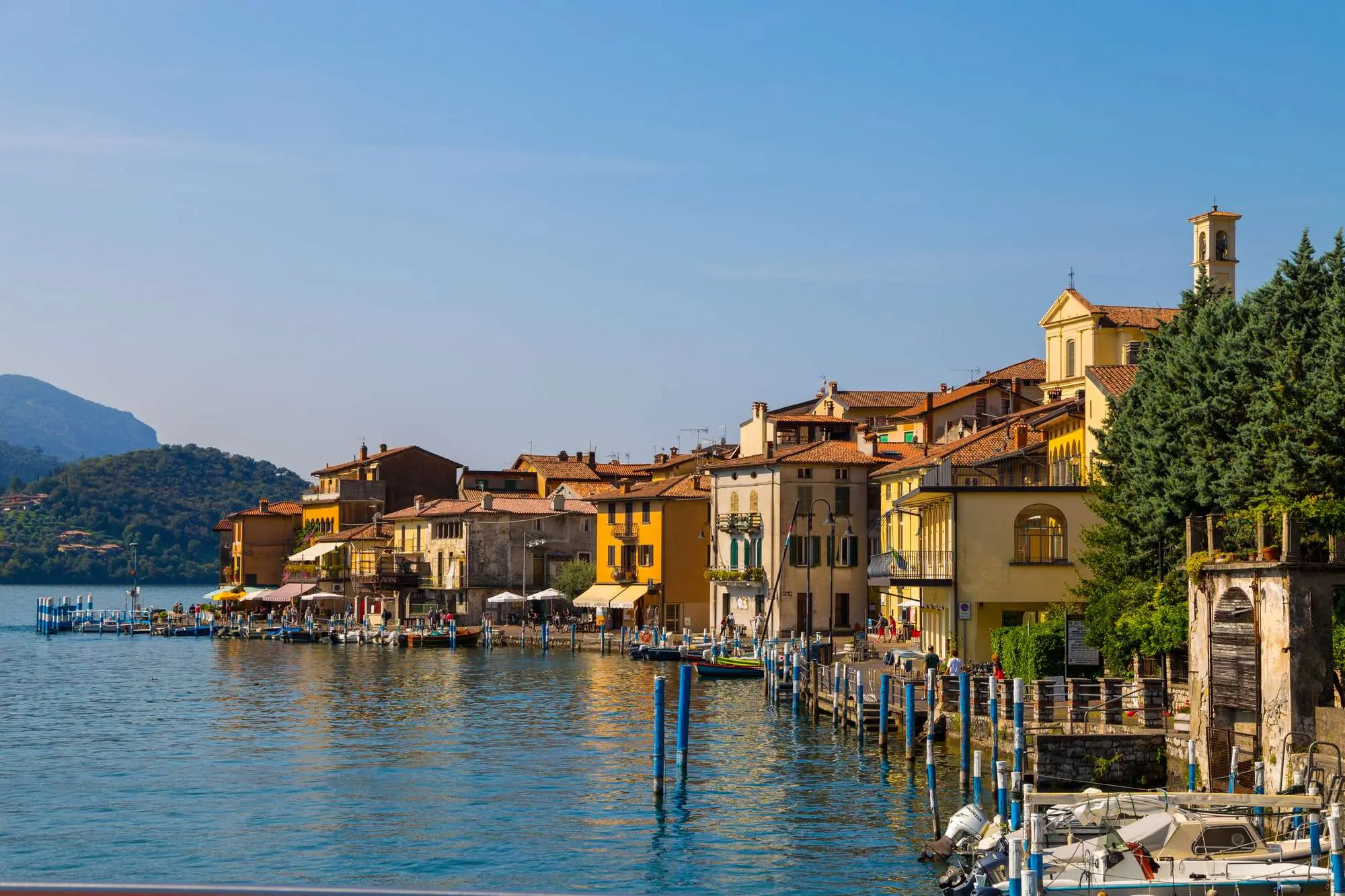jezero Iseo, Lago d’Iseo, Monte Isola, talijanska jezera, neotkrivena mjesta u Italiji, putovanje Italija, Lombardija jezera, autentična Italija, jezera bez gužve, prirodne ljepote Italije, Iseo, Lombardija, jezero Iseo, Bergamo, Brescia, Monte Isola, otok Monte Isola, najveći naseljeni jezerski otok u Europi, najveći jezerski otok, Iseo, Lovere, Sarnico, Marone, Sulzano, Franciacorta, Torbiere del Sebino, močvara Sebino, Lake Iseo, Lago d’Iseo, Monte Isola, Italian lakes, undiscovered places in Italy, travel Italy, Lombardy lakes, authentic Italy, uncrowded lakes, natural beauty of Italy, Iseo, Lombardy, Lake Iseo, Bergamo, Brescia, Monte Isola, Monte Isola island, largest inhabited lake island in Europe, largest lake island, Iseo, Lovere, Sarnico, Marone, Sulzano, Franciacorta, Torbiere del Sebino, Sebino marsh, Sebino wetland,