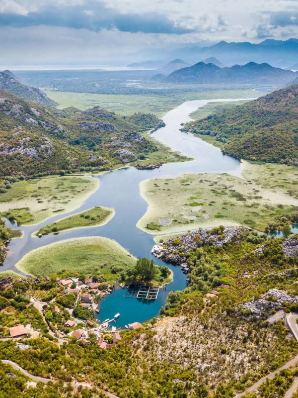 Cetinje, Skadarsko jezero, Virpazar, Karuč, Petar Prvi Petrović Njegoš, Karučko oko, parabrod Skenderbeg,Karuč, Skadarsko jezero, Crna Gora, ribarsko selo, Karučko oko, kula Petra Prvog, Cetinje, Virpazar, autentična sela, prirodne ljepote Crne Gore, skadarsko jezero skriveni dragulj Cetinje, Lake Skadar, Virpazar, Karuč, Peter Petrović Njegoš, Karučko oko, steamboat Skenderbeg, Karuč, Skadarsko lake, Montenegro, fishing village, Karučko oko, tower of Peter the First, Cetinje, Virpazar, authentic villages, natural beauty of Montenegro, Skadar lake a hidden gem