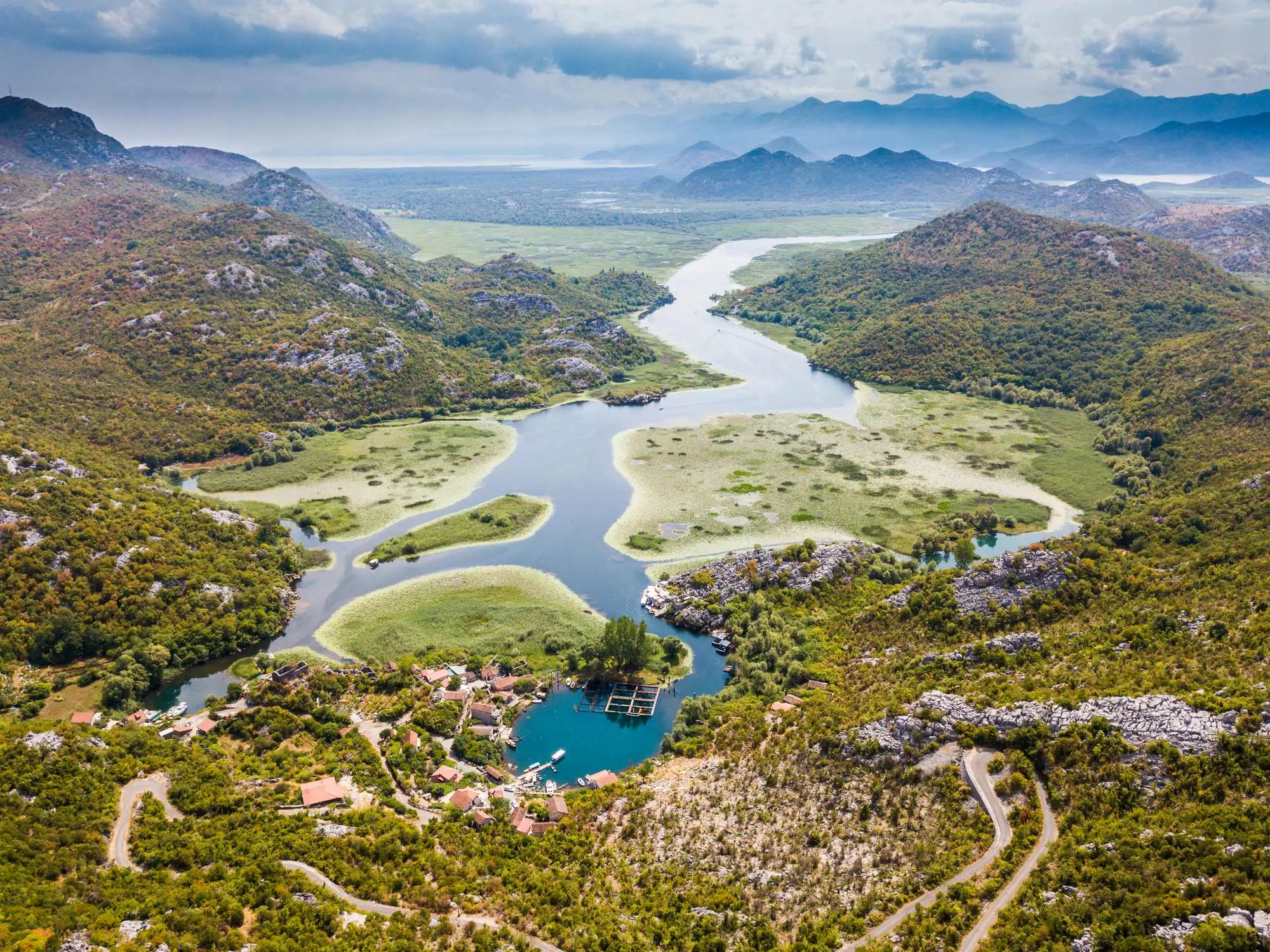 Cetinje, Skadarsko jezero, Virpazar, Karuč, Petar Prvi Petrović Njegoš, Karučko oko, parabrod Skenderbeg,Karuč, Skadarsko jezero, Crna Gora, ribarsko selo, Karučko oko, kula Petra Prvog, Cetinje, Virpazar, autentična sela, prirodne ljepote Crne Gore, skadarsko jezero skriveni dragulj Cetinje, Lake Skadar, Virpazar, Karuč, Peter Petrović Njegoš, Karučko oko, steamboat Skenderbeg, Karuč, Skadarsko lake, Montenegro, fishing village, Karučko oko, tower of Peter the First, Cetinje, Virpazar, authentic villages, natural beauty of Montenegro, Skadar lake a hidden gem