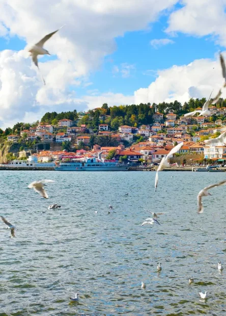 Sjeverna Makedonija, Albanija, najstarije jezero u Europi, Ohridsko jezero, jezero Ohrid, Pogradec, Ohrid, Crkva sv. Jovana Kanea, Tvrđava cara Samuila, Manastir Sveti Naum, Samuilova kula, Plaošnik, Crni Drim, Drilon, planina Galičice, atrakcije, što vidjeti, putovanje, Sveti Naum, Jovan Kaneo, UNESCO, Balkan North Macedonia, Albania, the oldest lake in Europe, Lake Ohrid, Lake Ohrid, Pogradec, Ohrid, Church of St. Jovana Kanea, Tsar Samuil's Fortress, Sveti Naum Monastery, Samuil's Tower, Plaošnik, Crni Drim, Drilon, Galičice Mountain,attractions, what to see, travel, Sveti Naum, Jovan Kaneo, UNESCO, Balkans