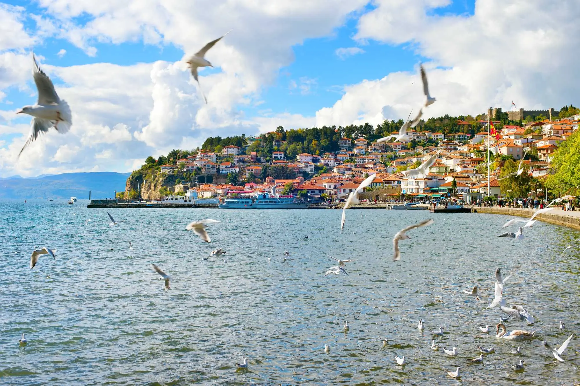 Sjeverna Makedonija, Albanija, najstarije jezero u Europi, Ohridsko jezero, jezero Ohrid, Pogradec, Ohrid, Crkva sv. Jovana Kanea, Tvrđava cara Samuila, Manastir Sveti Naum, Samuilova kula, Plaošnik, Crni Drim, Drilon, planina Galičice, atrakcije, što vidjeti, putovanje, Sveti Naum, Jovan Kaneo, UNESCO, Balkan North Macedonia, Albania, the oldest lake in Europe, Lake Ohrid, Lake Ohrid, Pogradec, Ohrid, Church of St. Jovana Kanea, Tsar Samuil's Fortress, Sveti Naum Monastery, Samuil's Tower, Plaošnik, Crni Drim, Drilon, Galičice Mountain,attractions, what to see, travel, Sveti Naum, Jovan Kaneo, UNESCO, Balkans