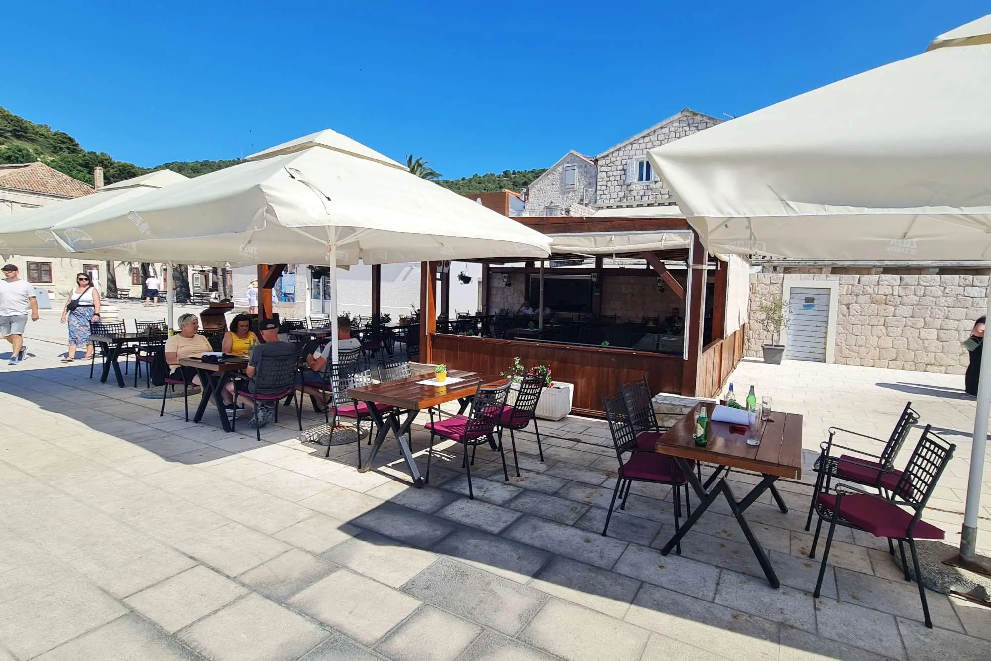 pizzeria Kut Vis, pizza na Visu, restoran Kut Vis, gdje jesti Vis, Vis pizza preporuka, otok Vis hrana, Pizzeria uz more, ručak na Visu, restoran uz obalu Vis, pizzeria Kut, pizzeria vis, pizzeria kut vis, pizzeria kut meni, pizzeria kut vis menu,pizzeria Kut Vis, pizza on Vis, restaurant Kut Vis, where to eat Vis, Vis pizza recommendation, island of Vis food, Pizzeria by the sea, lunch on Vis, restaurant by the coast Vis, pizzeria Kut, pizzeria vis, pizzeria kut vis, pizzeria kut menu, pizzeria kut vis menu,