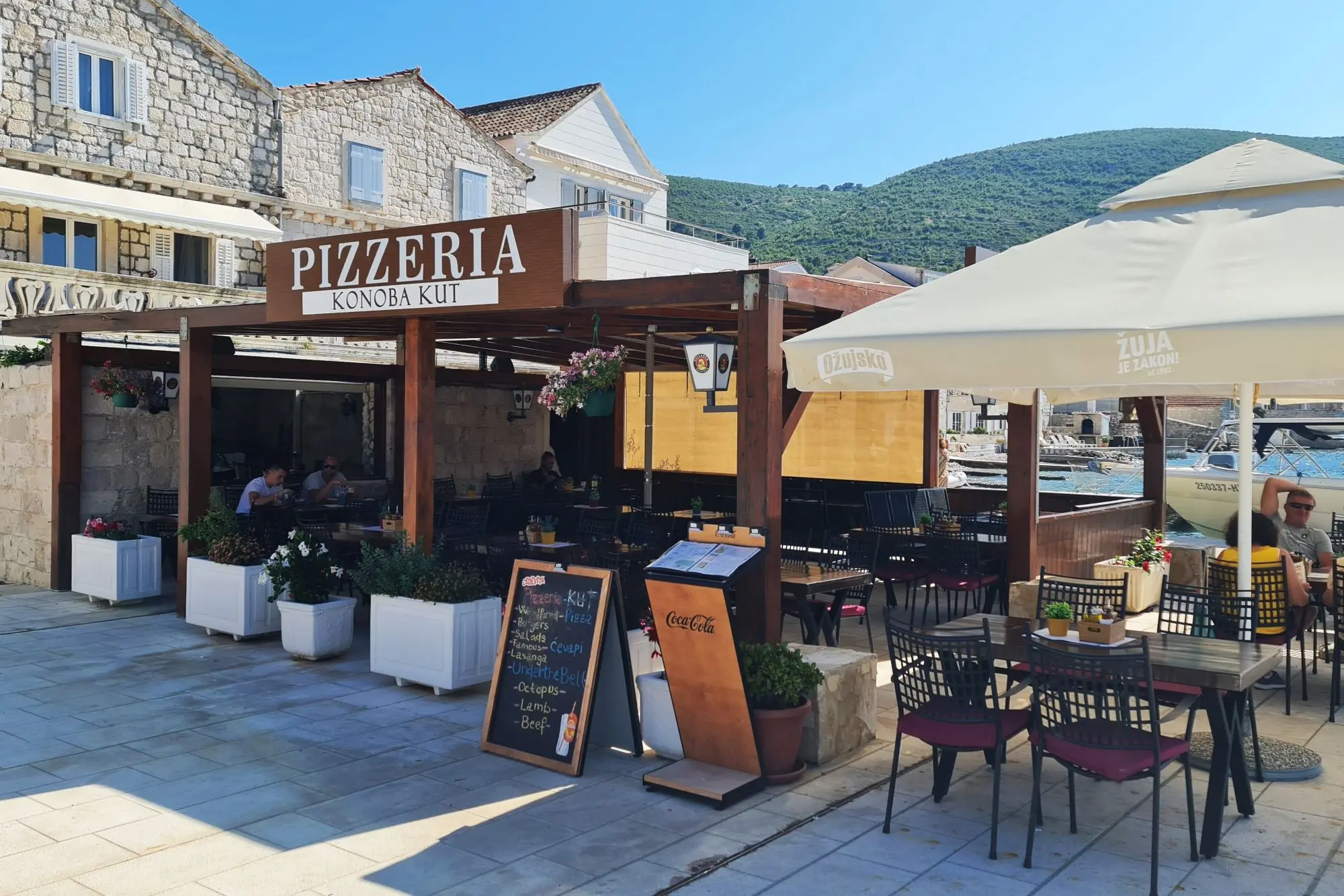 pizzeria Kut Vis, pizza na Visu, restoran Kut Vis, gdje jesti Vis, Vis pizza preporuka, otok Vis hrana, Pizzeria uz more, ručak na Visu, restoran uz obalu Vis, pizzeria Kut, pizzeria vis, pizzeria kut vis, pizzeria kut meni, pizzeria kut vis menu, pizzeria Kut Vis, pizza on Vis, restaurant Kut Vis, where to eat Vis, Vis pizza recommendation, island of Vis food, Pizzeria by the sea, lunch on Vis, restaurant by the coast Vis, pizzeria Kut, pizzeria vis, pizzeria kut vis, pizzeria kut menu, pizzeria kut vis menu,