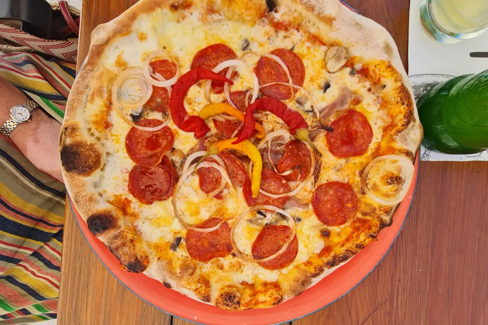 pizzeria Kut Vis, pizza na Visu, restoran Kut Vis, gdje jesti Vis, Vis pizza preporuka, otok Vis hrana, Pizzeria uz more, ručak na Visu, restoran uz obalu Vis, pizzeria Kut, pizzeria vis, pizzeria kut vis, pizzeria kut meni, pizzeria kut vis menu, pizzeria Kut Vis, pizza on Vis, restaurant Kut Vis, where to eat Vis, Vis pizza recommendation, island of Vis food, Pizzeria by the sea, lunch on Vis, restaurant by the coast Vis, pizzeria Kut, pizzeria vis, pizzeria kut vis, pizzeria kut menu, pizzeria kut vis menu,