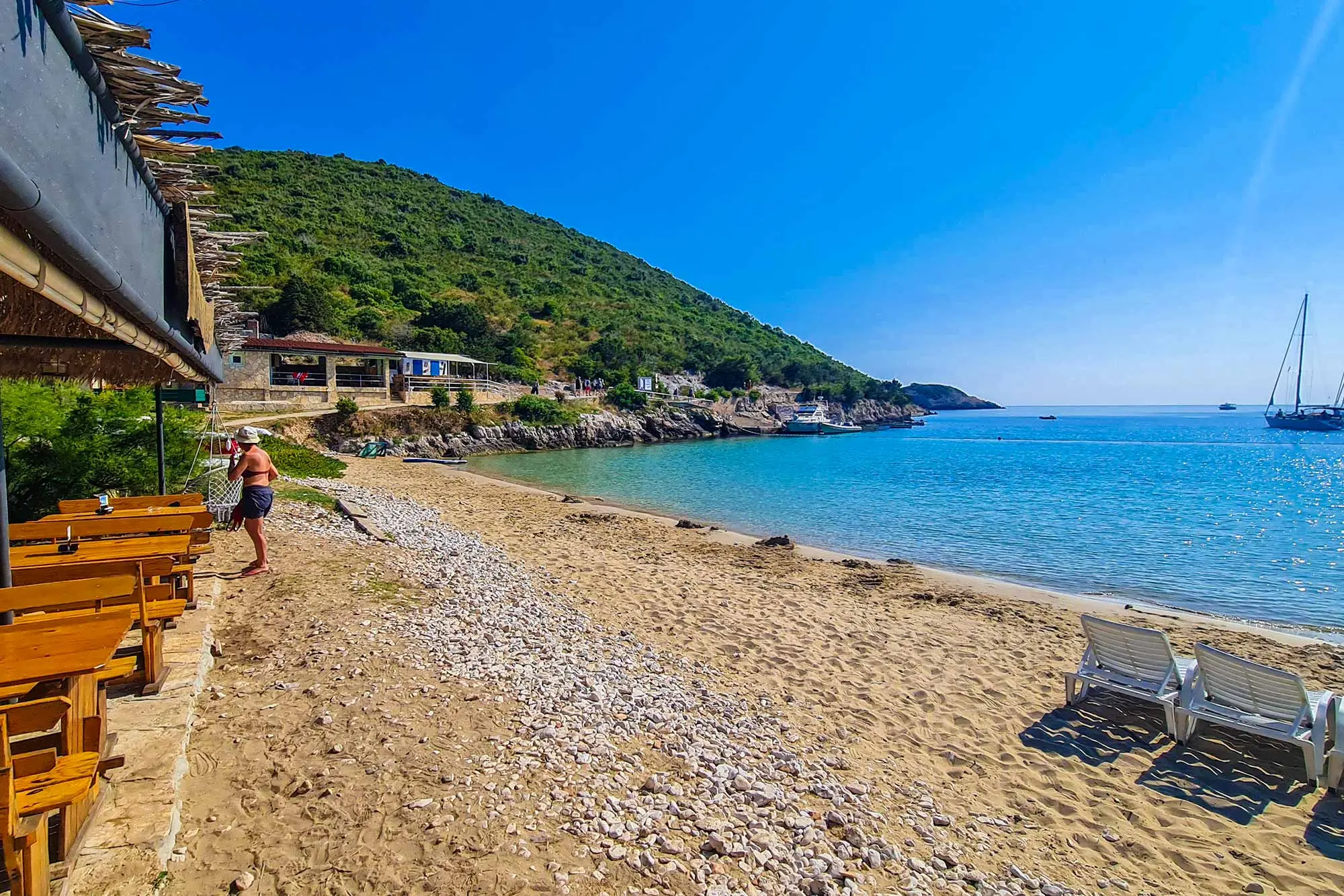 Biševo, Porat, restoran Kod Jakše, tuna steak, otok Vis, dalmatinska kuhinja, jadranska gastronomija, plavac mali, putopis Biševo, Porat restoran, Biševo restoran, Kod Jakše, Kod Jakše Biševo, Porat restoran, tuna steak biševo, tuna steak, Kod Jakše recenzija, Biševo restorani recenzija, recenzija Biševo, Porat, restaurant Kod Jakše, tuna steak, island of Vis, Dalmatian cuisine, Adriatic gastronomy, Plavac Mali, travelogue Biševo, Porat restaurant, Biševo restaurant, Kod Jakše, Kod Jakše Biševo, Porat restaurant, tuna steak biševo, tuna steak, Kod Jakše review, Biševo restaurants review,
