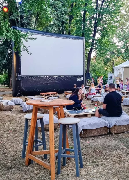 Nova Gradiška, 29. Novogradiško glazbeno ljeto,  Novogradiško glazbeno ljeto, NG ljeto, Šumarsko društvo Nova Gradiška, Rockeri, Valentino, Vatra, Grše i Urban&4, Tamburaški sastav Satir, Gazde, Hiljson Mandela & Miach, Jole, Šank, Tamburaški sastav Satir, Krankšvester, Jelena Rozga, Saša Matić, Frajle, Nova Gradiška, Novogradiško glazbeno ljeto koncerti, Novogradiško glazbeno ljeto program, Novogradiško glazbeno ljeto 2025, Nova Gradiška glazbeno ljeto, festival Nova Gradiška, slavonski festival, koncerti Nova Gradiška, besplatni koncerti Slavonija, NG ljeto 2025, glazbeni festival Hrvatska, Nova Gradiška, 29th Novogradiška Music Summer, Novogradiška Music Summer, NG Summer, Forestry Society Nova Gradiška, Rockers, Valentino, Vatra, Grše and Urban&4, Tamburaški band Satir, Gazde, Hiljson Mandela & Miach, Jole, Šank, Tamburaški band Satir, Krankšvester, Jelena Rozga, Saša Matić, Frajle, Nova Gradiška, Novogradiška Music Summer concerts, Novogradiška Music Summer program, Novogradiška Music Summer 2025, Nova Gradiška Music Summer, Nova Gradiška festival, Slavonian festival, concerts Nova Gradiška, free concerts Slavonia, NG Summer 2025, music festival Croatia,
