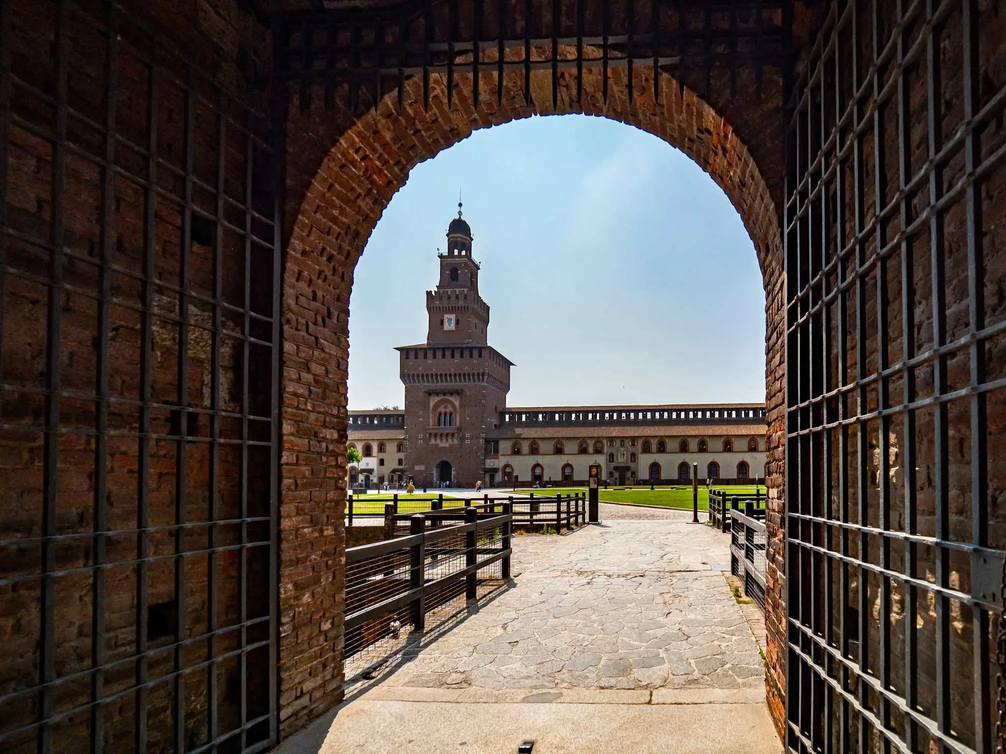 Castello Sforzesco, dvorac Sforzesco, Sforzesco, Sforza, dvorac Milano, Milano atrakcije, Milano, obitelj Sforza, Francesco Sforza, Visconti, dinastija Visconti, Leonardo da Vinci, Sala delle Asse, Lucce Beltrami, renesansa Italija, povijest Milana, umjetnost u Milanu, Castello Sforzesco, Sforzesco Castle, Sforzesco, Sforza, Milan Castle, Milan Attractions, Milan, Sforza Family, Francesco Sforza, Visconti, Visconti Dynasty, Leonardo da Vinci, Sala delle Asse, Lucce Beltrami, Renaissance Italy, Milan History, Art in Milan,