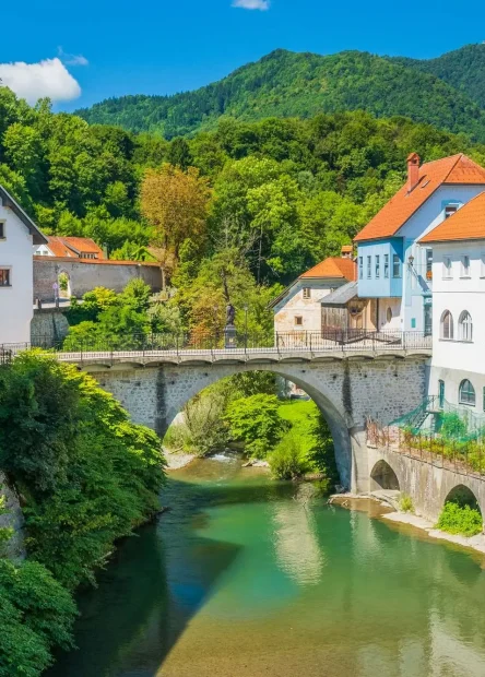Škofja Loka, Selška Sora, Kapučinski most, Kameniti most, Francjožefov most, kameni mostovi u Sloveniji, mlin na Sori, Selška vrata, Loški muzej, Škofjeloški pasion,  srednjovjekovni most, povijest mosta, most u Sloveniji, znamenitosti Škofje Loke, kameni most, Škofja Loka, Selška Sora, Capuchin Bridge, Stone Bridge, Francjožef's Bridge, stone bridges in Slovenia, Mill on the Sora, Selška Gate, Loška Museum, Škofjeloš Passion, medieval bridge, bridge history, bridge in Slovenia, sights of Škofja Loka, stone bridge,