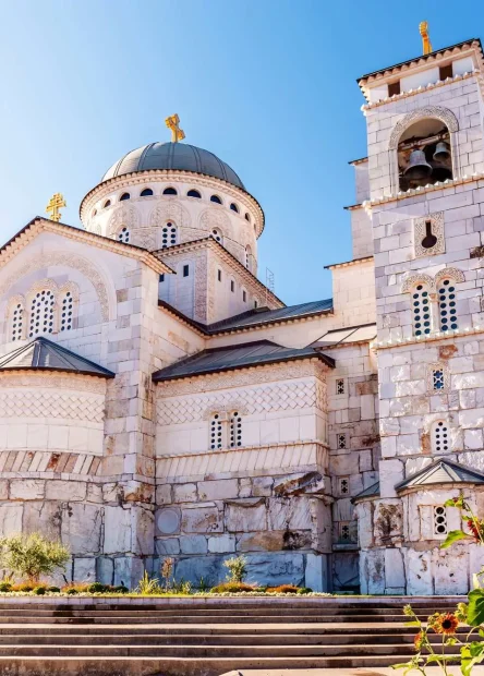Podgorica, Hram Hristovog Vaskrsenja, Crkva Kristova Uskrsnuća, Hram Kristova Uskrsnuća, Nova Varoš, Milanski edikt,  podgorica atrakcije, crkve podgorica, pravoslavni hram crna gora, što vidjeti u podgorici, Podgorica, Church of the Resurrection of Christ, Church of the Resurrection of Christ, Church of the Resurrection of Christ, Nova Varoš, Edict of Milan, Podgorica attractions, churches Podgorica, Orthodox church Montenegro, what to see in Podgorica,