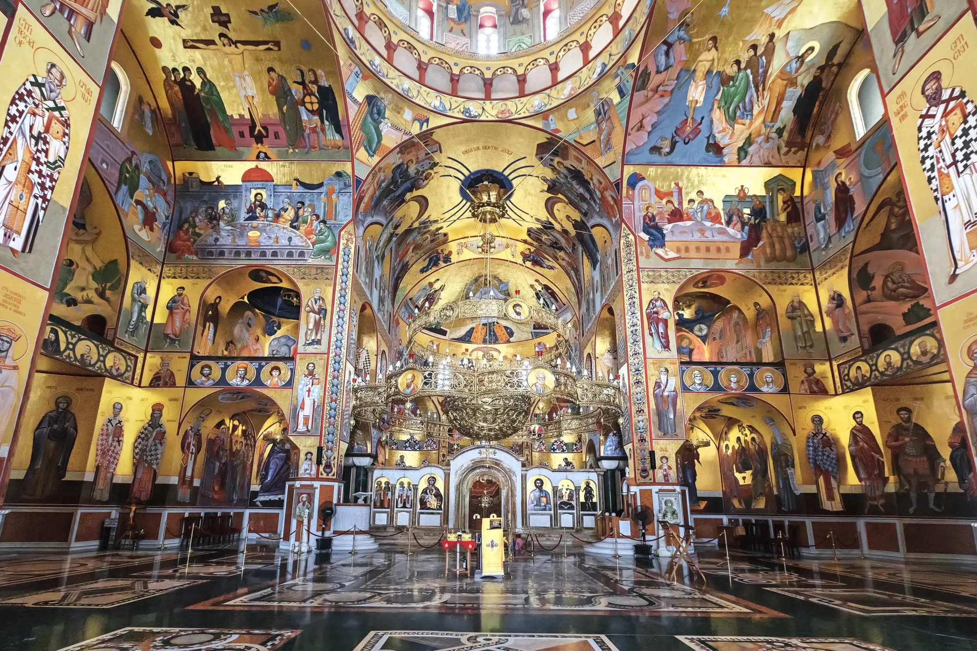 Podgorica, Hram Hristovog Vaskrsenja, Crkva Kristova Uskrsnuća, Hram Kristova Uskrsnuća, Nova Varoš, Milanski edikt,  podgorica atrakcije, crkve podgorica, pravoslavni hram crna gora, što vidjeti u podgorici, Podgorica, Church of the Resurrection of Christ, Church of the Resurrection of Christ, Church of the Resurrection of Christ, Nova Varoš, Edict of Milan, Podgorica attractions, churches Podgorica, Orthodox church Montenegro, what to see in Podgorica,