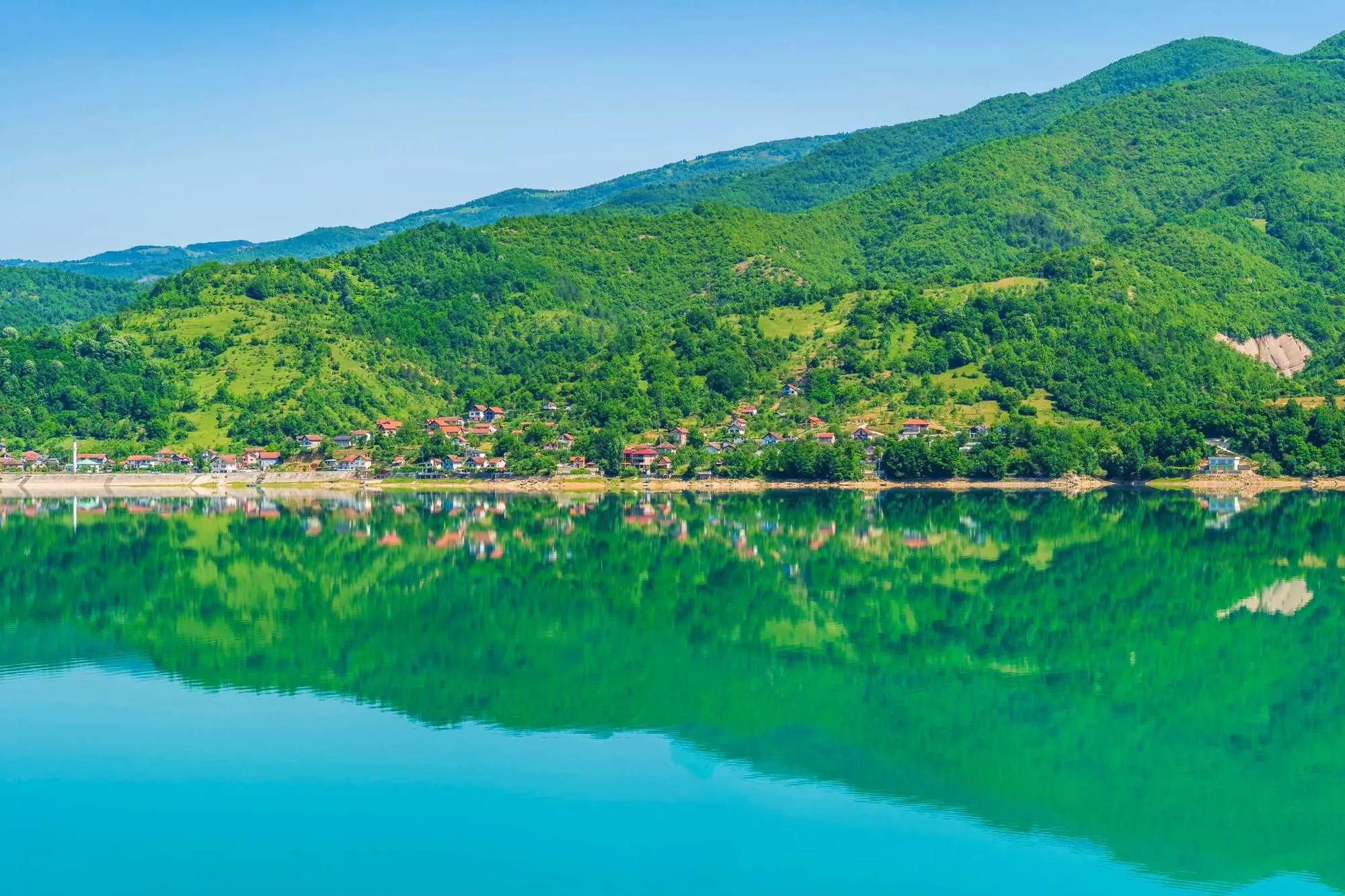 Konjic, Mostar, Jablanica, Jablaničko jezero, Čvrsnica, Prenj, Jablaničko jezero aktivnosti, Jablaničko jezero kupanje, Jablaničko jezero sup, Jablaničko jezero kupališta, Memorijalni most na Neretvi, restoran Begović,  Konjic, Mostar, Jablanica, Jablanica Lake, Čvrsnica, Prenj, Jablanica Lake activities, Jablanica Lake swimming, Jablanica Lake vulture, Jablanica Lake swimming areas, Memorial Bridge on the Neretva, Begović restaurant,