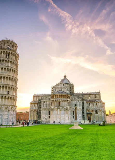 Piazza dei Miracoli, Trg čuda, Pisa, kosi toranj, kosi toranj u Pisi, toranj u pisi, pisa toranj, simbol Italije, zanimljivosti o kosom tornju, legende o kosom tornju, povijest pise, Piazza dei Miracoli, Square of Miracles, Pisa, Leaning Tower, Leaning Tower of Pisa, Tower of Pisa, Pisa Tower, symbol of Italy, interesting facts about the Leaning Tower, legends about the Leaning Tower, history of Pisa,