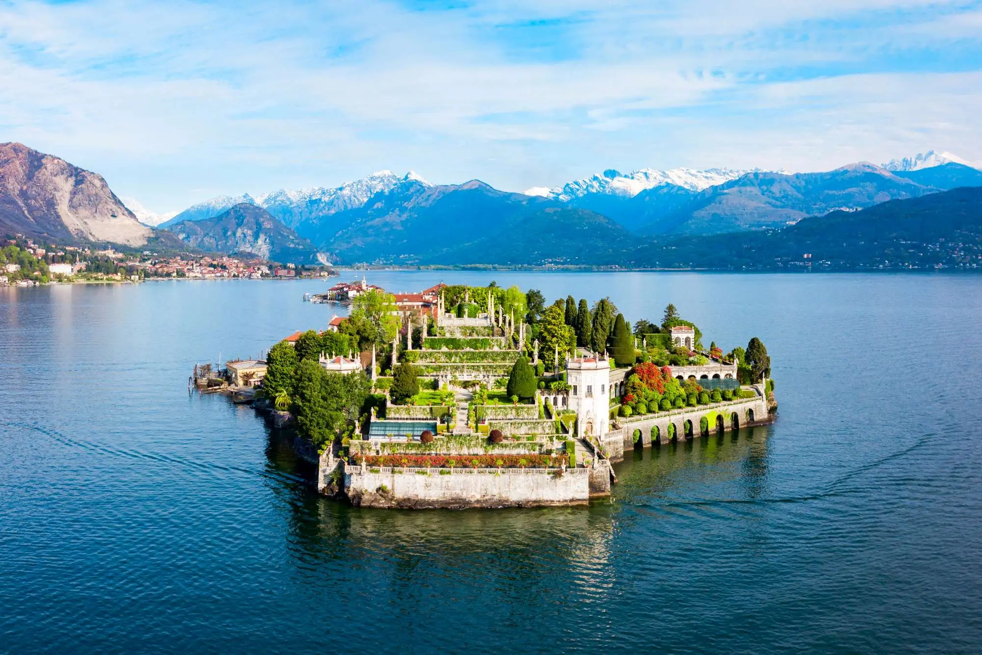 Italija, jezero Maggiore, otok Bella, isola Bella, drugo najveće jezero u italiji, najveće jezero u italiji, Borromejski otoci, obitelji Borromeo, Palača Borromeo, Isola Inferiore, Giovanni Angelo Crivelli, Carlo Fontana, Sala della Musica, Sala delle Medaglie,  Italy, Lake Maggiore, Bella Island, isola Bella, second largest lake in Italy, largest lake in Italy, Borromean Islands, Borromeo Family, Borromeo Palace, Isola Inferiore, Giovanni Angelo Crivelli, Carlo Fontana, Sala della Musica, Sala delle Medaglie,