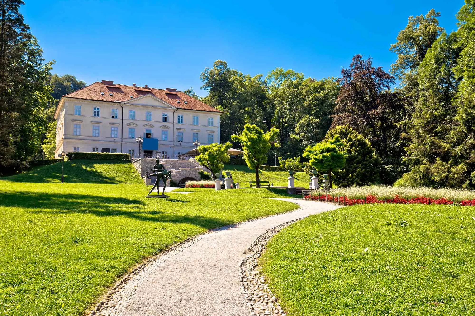 Ljubljana, park Tivoli, Tivoli park, dvorac Tivoli, Tivoli dvorac, park i dvorac Tivoli, Tivolski dvorac, Jean Blanchard, park Ljubljana, Jožeta Plečnika, Jakopičevo šetalište, Međunardoni centar za grafičku umjetnost, Ljubljana, Tivoli Park, Tivoli Park, Tivoli Castle, Tivoli Castle, Tivoli Park and Castle, Tivoli Castle, Jean Blanchard, Ljubljana Park, Jože Plečnika, Jakopičevo Promenade, International Center for Graphic Arts,