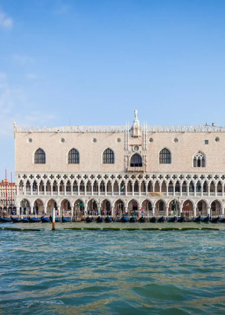 Venecija, Duždeva palača, Mletačka Republika, Giacomo Casanova, Most uzdaha, Ponte dei Sospiri,Dvorana Velikog vijeća, Venice, Doge's Palace, Venetian Republic, Giacomo Casanova, Bridge of Sighs, Ponte dei Sospiri, Hall of the Grand Council,