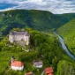 rijeka Kupa, Bele krajine, Grad Kostel, Graffenwarth, Kostel, grofovi Ortenburški, grofovi Langenmantlov, Janez Vajkard Valvasor, najveći dvorac u Sloveniji, drugi najveći dvorac u Sloveniji,  Kupa River, Bela Krajina, Kostel Town, Graffenwarth, Kostel, Counts of Ortenburg, Counts of Langenmantlov, Janez Vajkard Valvasor, the largest castle in Slovenia, the second largest castle in Slovenia,