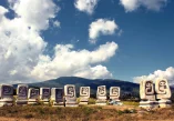 Lašvanska dolina, Nekropola žrtvama fašizma Smrike, Bosna i Hercegovina, kameni zmajevi, Bogdan Bogdanović, Smrike,  Lašva Valley, Necropolis for Victims of Fascism Smrike, Bosnia and Herzegovina, stone dragons, Bogdan Bogdanović, Smrike,