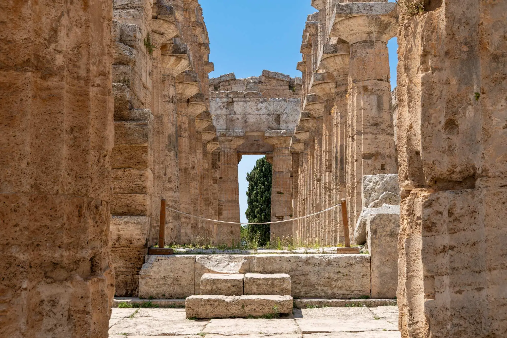 Kampanija, Salerno, Paestum, Poseidonia, Tirensko more, hram Here,Atenin hram, Lucani, Grobnica ronioca, hramovi, arheologija, Lucani, Rimljani, antički grad, Arheološki park Paestum, Campania, Salerno, Paestum, Poseidonia, Tyrrhenian Sea, Temple of Hera, Temple of Athena, Lucani, Tomb of the Diver, temples, archaeology, Lucani, Romans, ancient city, Paestum Archaeological Park, Archaeological Park of Paestum