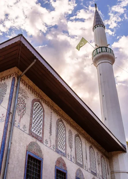 Travnik, rijeka Lašva,Bosna i Hercegovina, Šarena džamija, Sulejmanija, džamije u bosni Travnik, Lašva river, Bosnia and Herzegovina, the colorful mosque, Sulejmanija,mosques in Bosnia