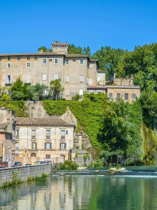 Isola del Liri, Lazio, Italija, Liri, rijeka Liri, dvorac Boncompagni Viscogliosi, Cascate Grande, vodopad Valcatoio, Cascata del Valcatoio, Veliki vodopad Isola del Liri,  Isola del Liri, Lazio, Italy, Liri, Liri River, Boncompagni Viscogliosi Castle, Cascate Grande, Valcatoio Waterfall, Cascata del Valcatoio, Great Waterfall of Isola del Liri,