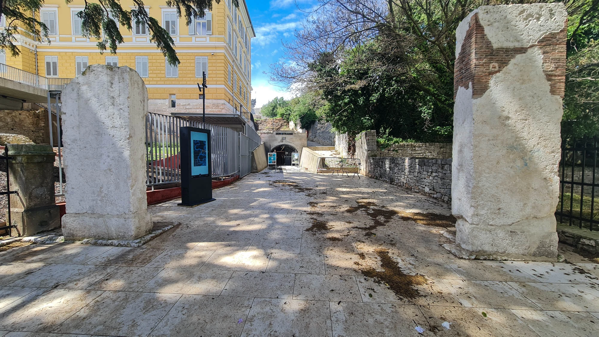 Zerostrasse, Kaštel Pula, podzemni tuneli Pula, Povijesni i pomorski muzej Istre, austro ugarska baština, vojna povijest Pule, pulske tvrđave, Pula povijest, Istra baština, Istra, Pula,Zerostrasse, Kaštel Pula, Pula underground tunnels, Historical and Maritime Museum of Istria, Austro Hungarian heritage, military history of Pula, Pula fortresses, Pula history, Istria heritage, Istria, Pula