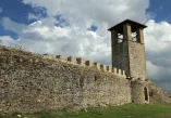 Preza dvorac, Albanija, srednji vijek, feudalna obitelj Topia, Tirana, Kruja, srednjovjekovne utvrde, fortifikacijska baština, osmansko razdoblje, kulturni spomenik, Preza Castle, Albania, medieval fortress, Topia family, Tirana, Krujë, medieval fortifications, Ottoman period, cultural monument