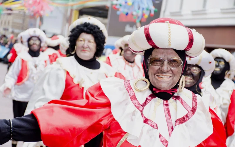 Fašnik u Hrvatskoj, Samoborski fašnik, Turopoljski fašnik, Dugoselski fašnik, Svetonedeljski fašnik, Fašnik na Bistri, Fašnik u Sisku, Fašnik u Kutini, Popovački urnebesni karneval, Petrinjski fašnik, Međimurski fašnik, Ivonjski fašink, Vidovečki fašnik, Fašnik u Cestici, Međunarodni fašnik u Petrijancu, Međunarodni srakarski fašnik, Dječji selnički fašnik, Fašnik u Zasadbregu, Fašnik u Belici, Fašnik u Maloj Subotici, Fašnik u Donjem Ladanju, Riječki karneval, Senjski mesopust, Mesopust u Kostreni, Maškare u Čavlima, Grobnički mesopust, Maškare va Kraljevici, Novljanski mesopust, Krčki karneval, Mesopust u Omišlju i Njivicama, Mesopust u Dubašnici, Pulski karneval, Karneval u Labinu, Karnevalska povorka u Rovinju, Maškare u Novoj Vasi, Karnevali Umag Murine Petrovija Savudrija, Pokladne svečanosti Metković, Karnevalsko vrime Zadar, Karneval na Viru, Karneval u Vrsima, Paški zimski karneval, Lastovski poklad, Đakovački bušari, Poklade u Vinkovcima, Maškare u Vukovaru, Požeški gradski maskenbal, Petaračke buše, Baranjske buše, Pokladna jahanja Slavonija, Carnival in Croatia, Samobor Carnival, Turopolje Carnival, Dugo Selo Carnival, Sveta Nedelja Carnival, Bistra Carnival, Sisak Carnival, Kutina Carnival, Popovača Carnival, Petrinja Carnival, Međimurje Carnival, Ivanec Carnival, Vidovec Carnival, Cestica Carnival, Petrijanec International Carnival, Sračinec Carnival, Selnica Children’s Carnival, Zasadbreg Carnival, Belica Carnival, Mala Subotica Carnival, Donje Ladanje Carnival, Rijeka Carnival, Senj Mesopust, Kostrena Mesopust, Čavle Masquerades, Grobnik Mesopust, Kraljevica Masquerades, Novi Vinodolski Mesopust, Krk Carnival, Omišalj Njivice Mesopust, Dubašnica Mesopust, Pula Carnival, Labin Carnival, Rovinj Carnival Parade, Nova Vas Masquerades, Umag Carnival, Murine Carnival, Petrovija Carnival, Savudrija Carnival, Metković Poklad Festivities, Zadar Carnival Time, Vir Carnival, Vrsi Carnival, Pag Winter Carnival, Lastovo Poklad, Đakovo Bušari, Vinkovci Carnival, Vukovar Masquerades, Požega Masquerade Ball, Petaračke Buše, Baranja Buše, Poklad Riding Slavonia