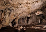 Grapčeva Cave, Hvar, Humac, prehistoric cave, Hvar culture, Hvar–Lisičići cultural horizon, Neolithic site, Chalcolithic period, Bronze Age, oldest depiction of a boat in Europe, Adriatic archaeological sites, interior of Hvar Island, Adriatic prehistory, guided cave tour, geomorphological natural monument, Hvar cave, Grapčeva špilja, Hvar, Humac, prapovijesna špilja, hvarska kultura, Hvar Lisičići kulturni horizont, neolitsko nalazište, eneolitik, brončano doba, najstariji prikaz broda u Europi, arheološka nalazišta Jadrana, unutrašnjost otoka Hvara, prapovijest Jadrana, vođeni obilazak špilje, geomorfološki spomenik prirode, hvarska špilja