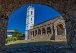 Manastir Ardenica, Albanija, Skenderbeg, pravoslavni manastir, bizantska arhitektura, freske Zografi, ikonostas Voskopolje, Myzeqe, Andronikos II Palaiologos, albanska povijest, Skenderbeg vjenčnje, Ardenica Monastery, Albania, Skanderbeg, Orthodox monastery, Byzantine architecture, Zografi frescoes, Voskopojë iconostasis, Myzeqe plain, Andronikos II Palaiologos, Albanian history, Skanderbeg wedding
